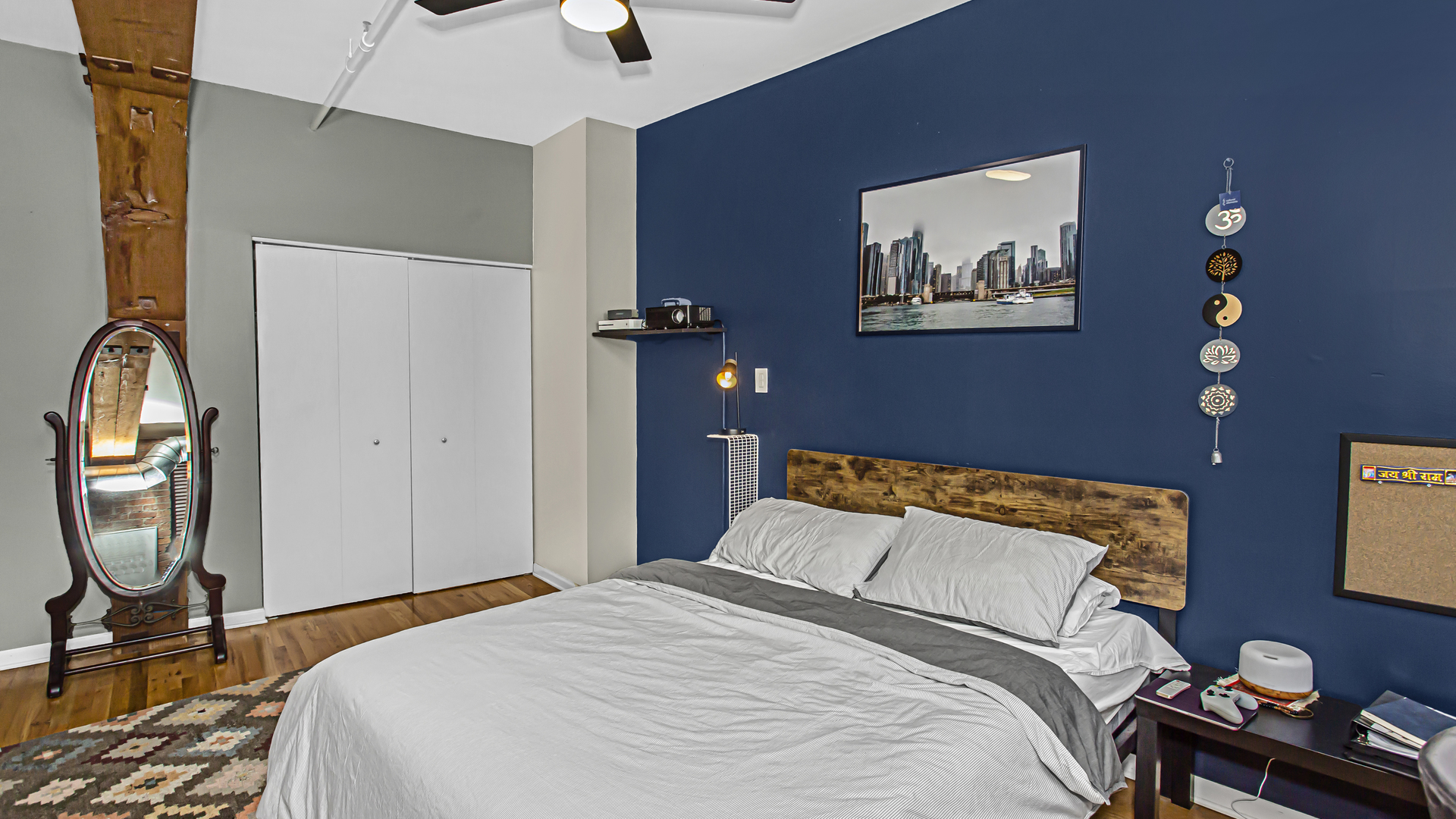 520 W Huron Street Unit: 306