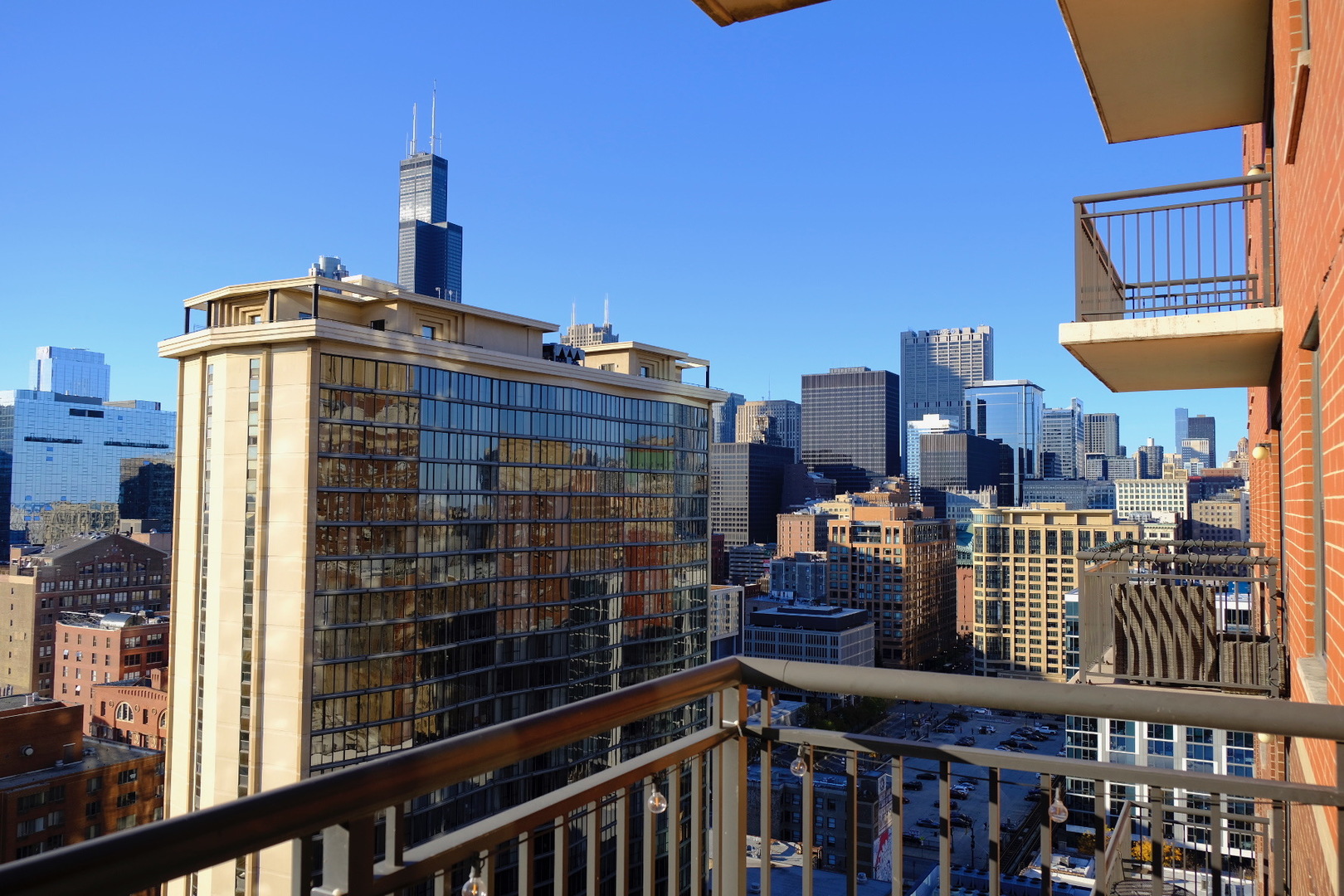 41 E 8th Street Unit: 2105