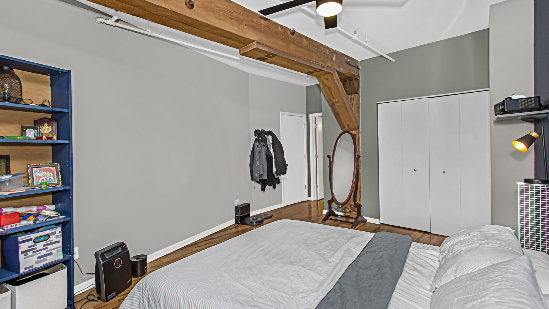 520 W Huron Street Unit: 306