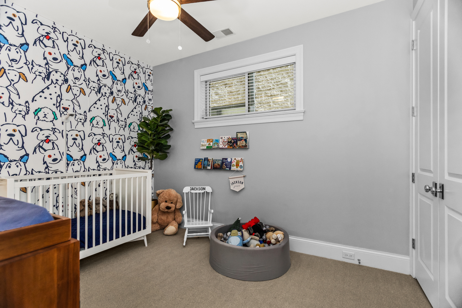 2769 N Kenmore Avenue Unit: 1