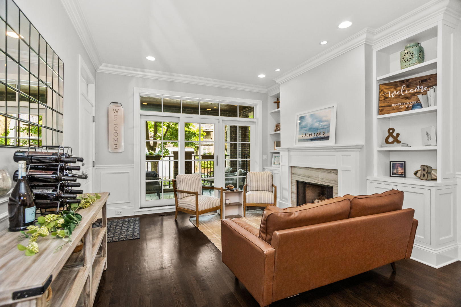 2769 N Kenmore Avenue Unit: 1