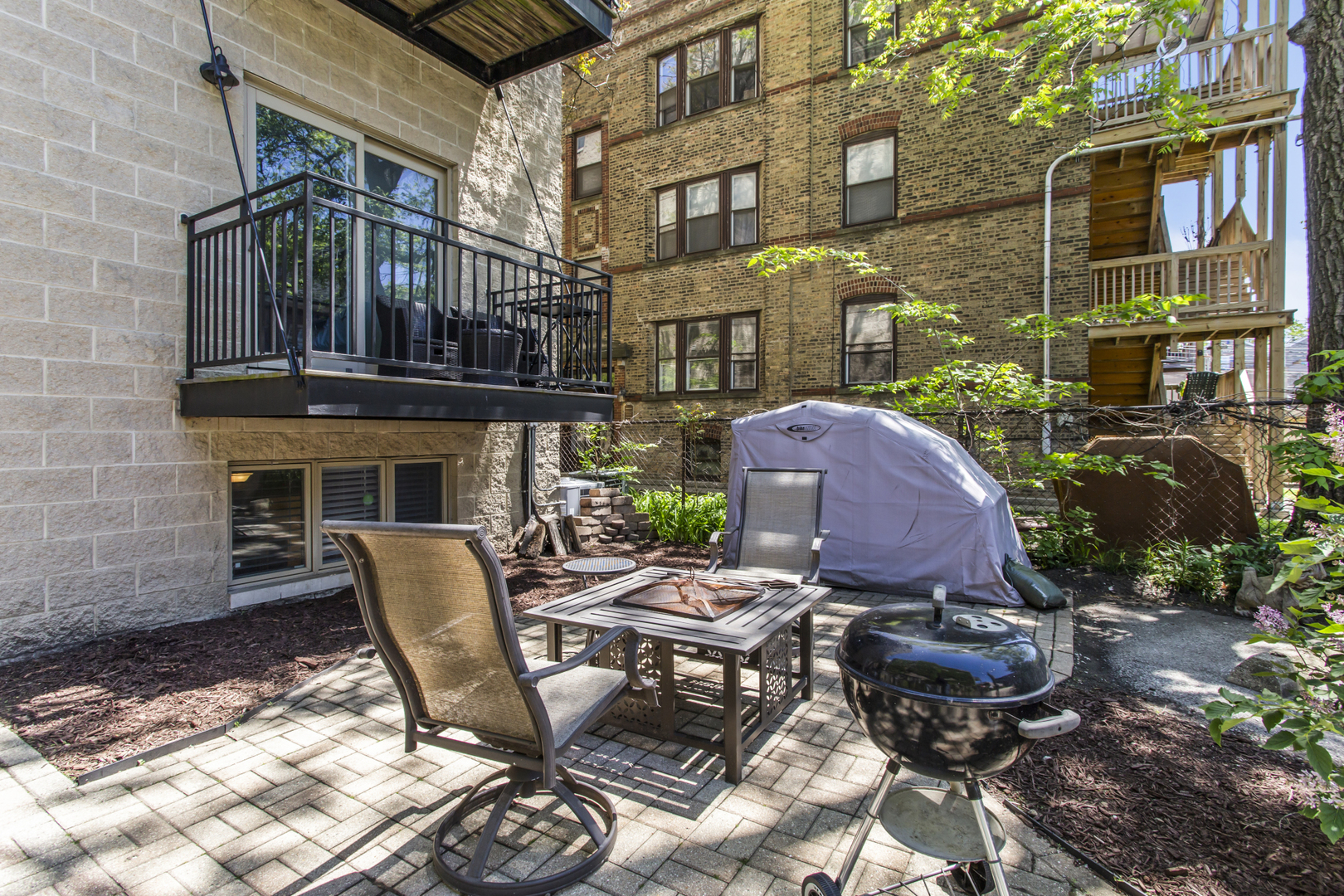 3938 N SOUTHPORT Avenue Unit: G