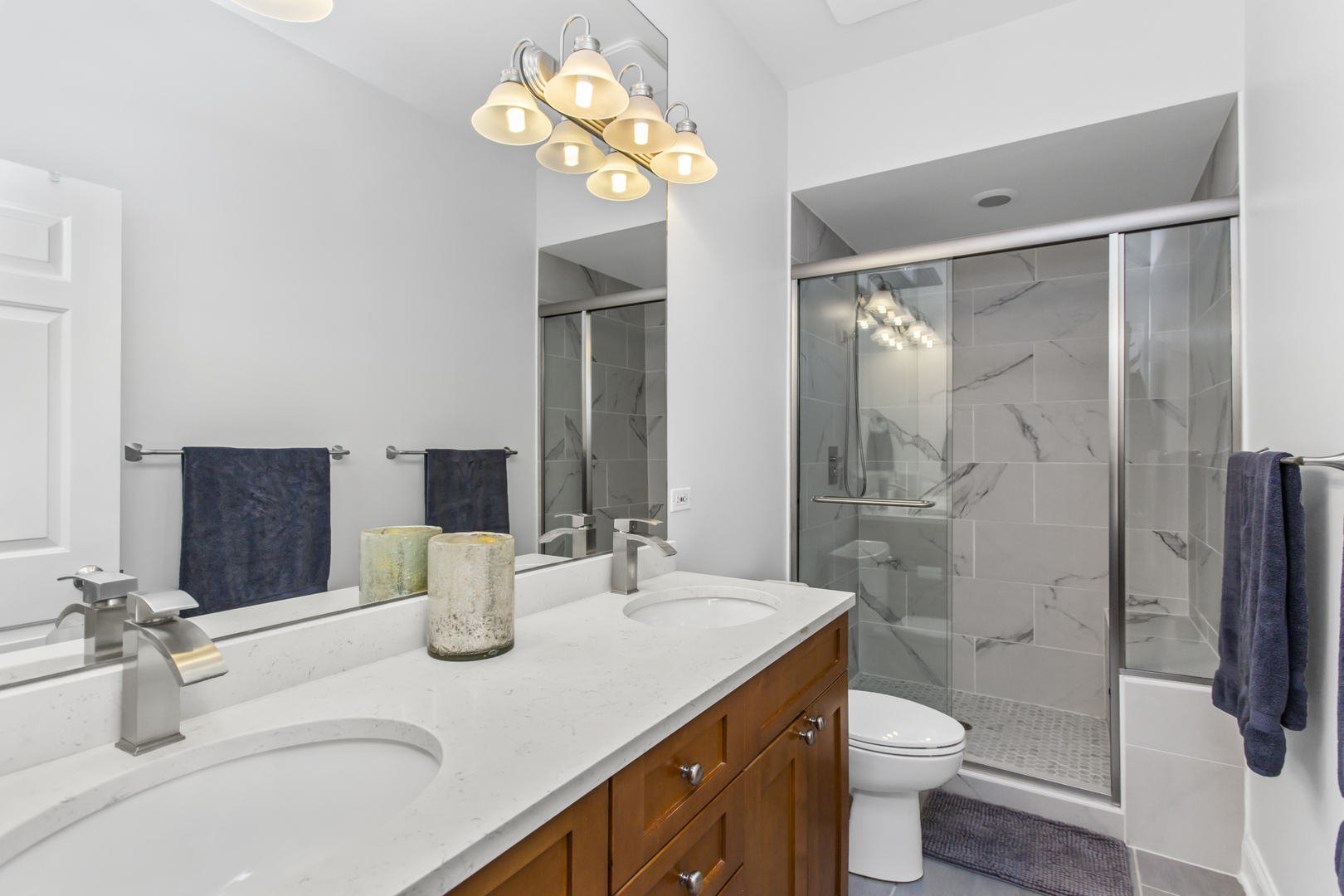 3938 N SOUTHPORT Avenue Unit: G