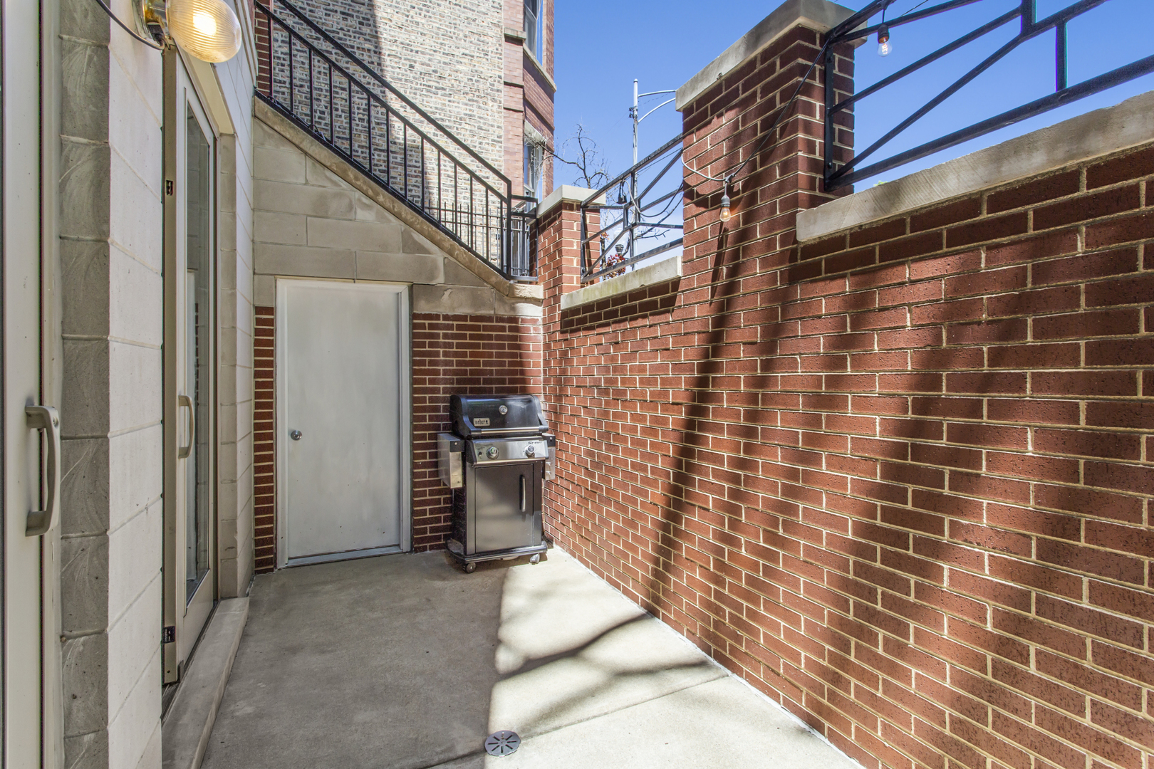 3938 N SOUTHPORT Avenue Unit: G