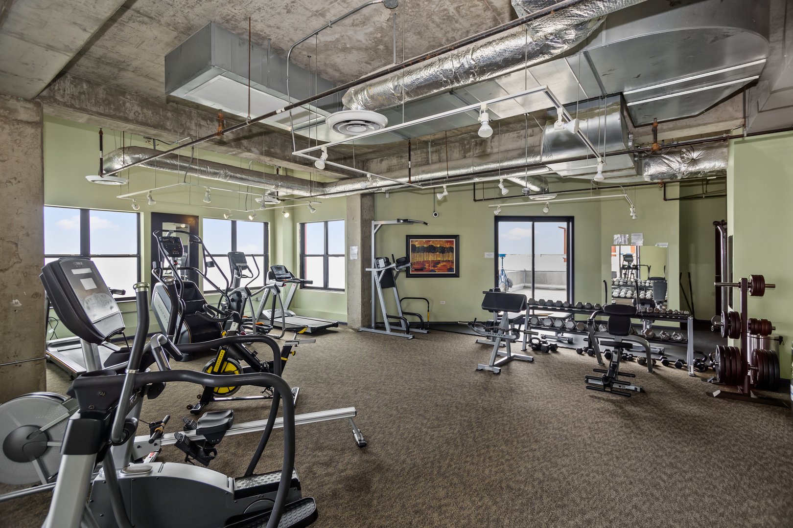 1122 W Catalpa Avenue Unit: 706
