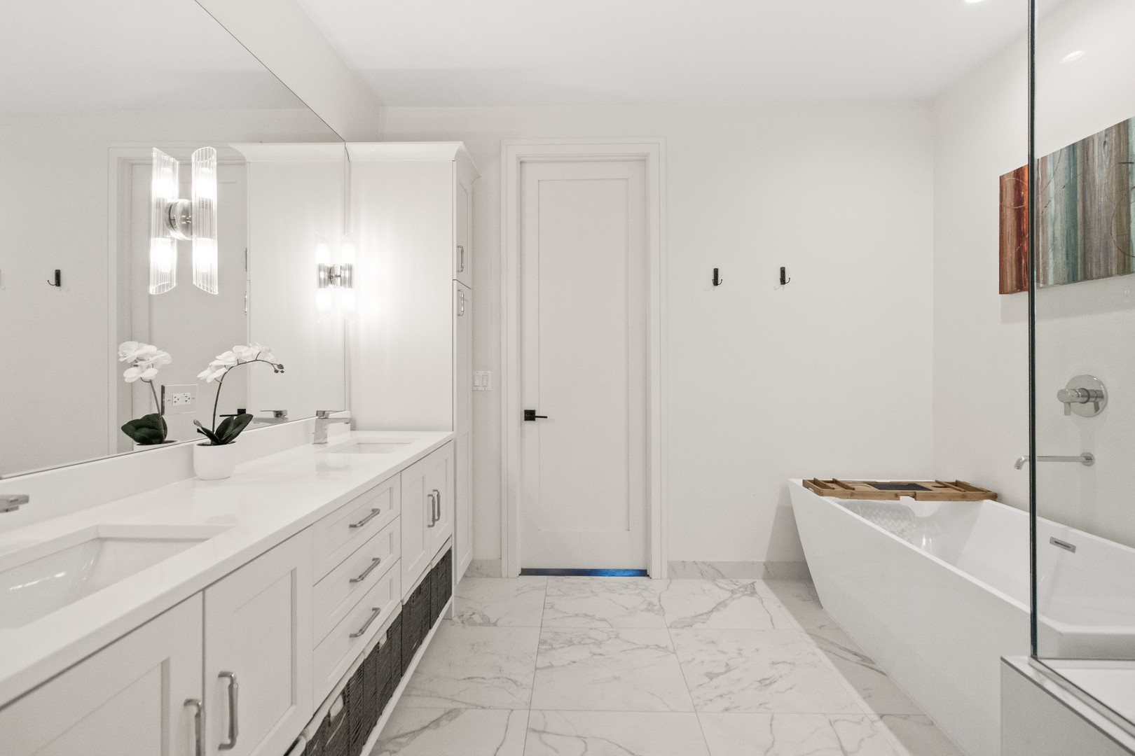 3032 W Lyndale Street Unit: 2E