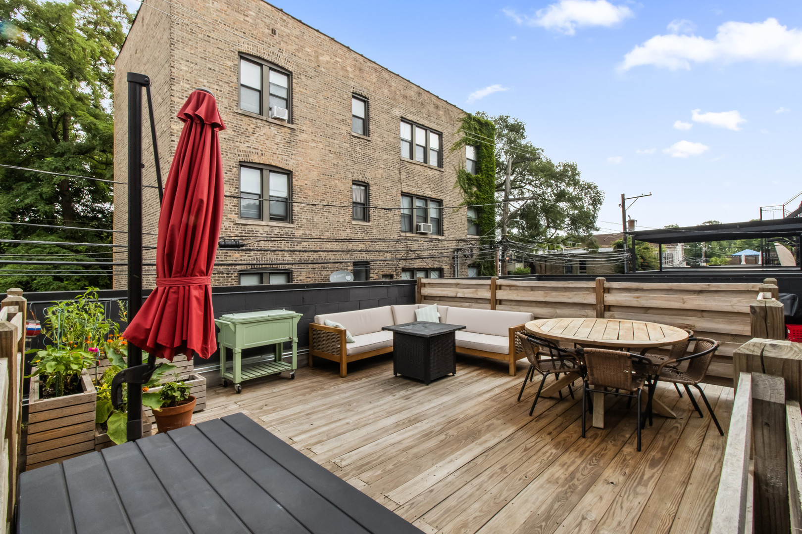 3032 W Lyndale Street Unit: 2E