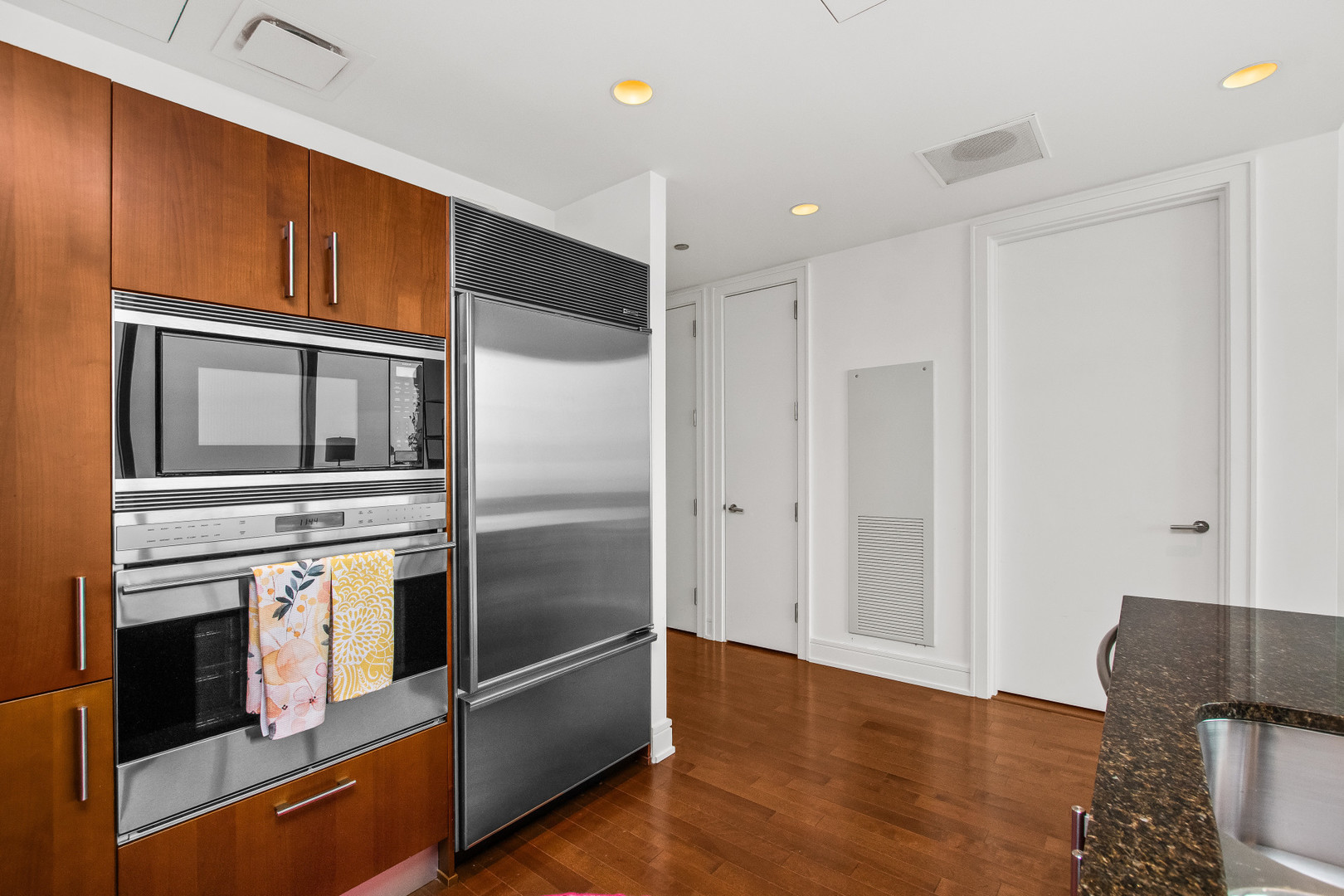 401 N Wabash Avenue Unit: 70C