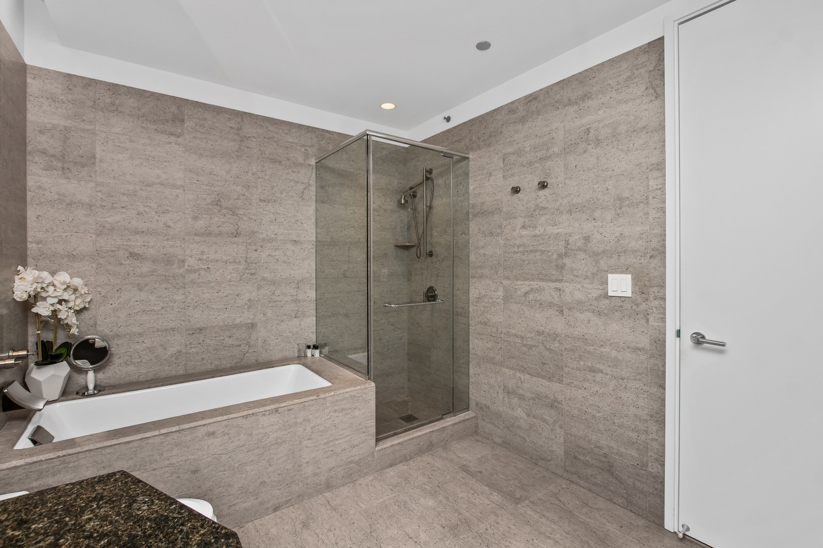 401 N Wabash Avenue Unit: 70C