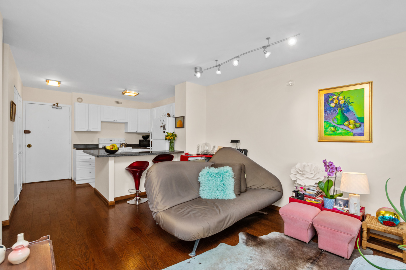 1360 N Sandburg Terrace Unit: 1106C