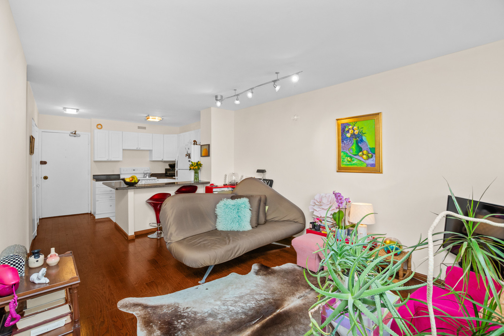 1360 N Sandburg Terrace Unit: 1106C