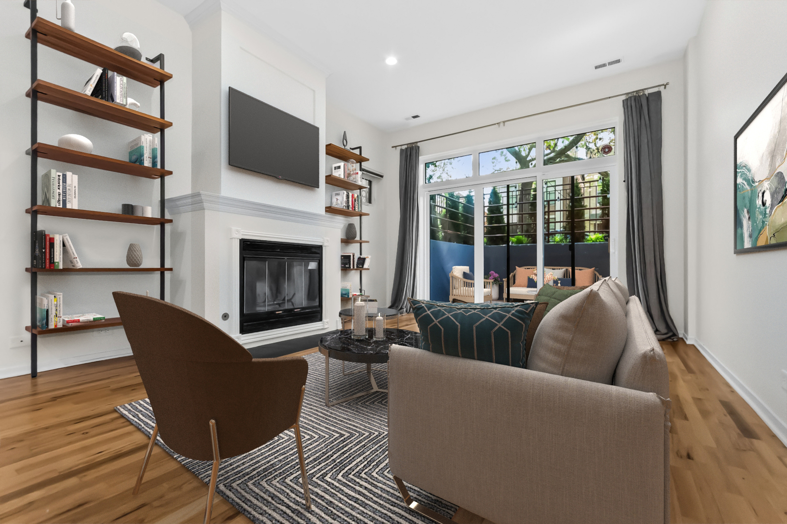1659 N Oakley Avenue Unit: 1