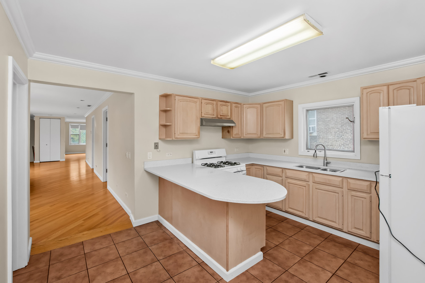 2238 W 21st Place