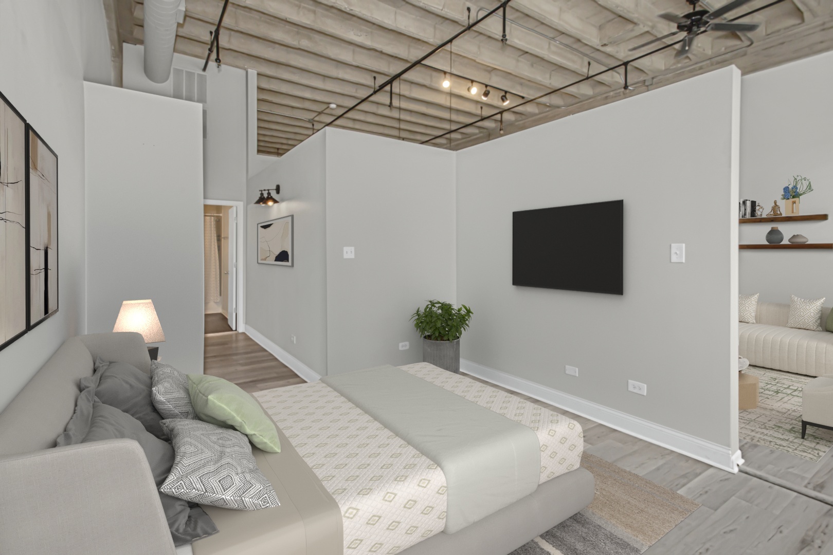 1600 W Adams Street Unit: 202