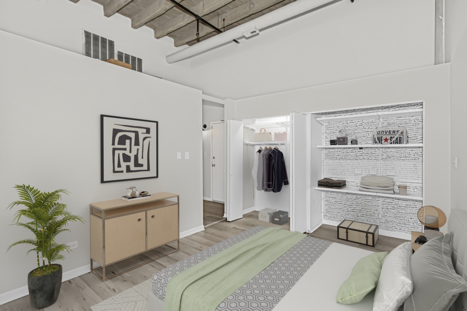 1600 W Adams Street Unit: 202