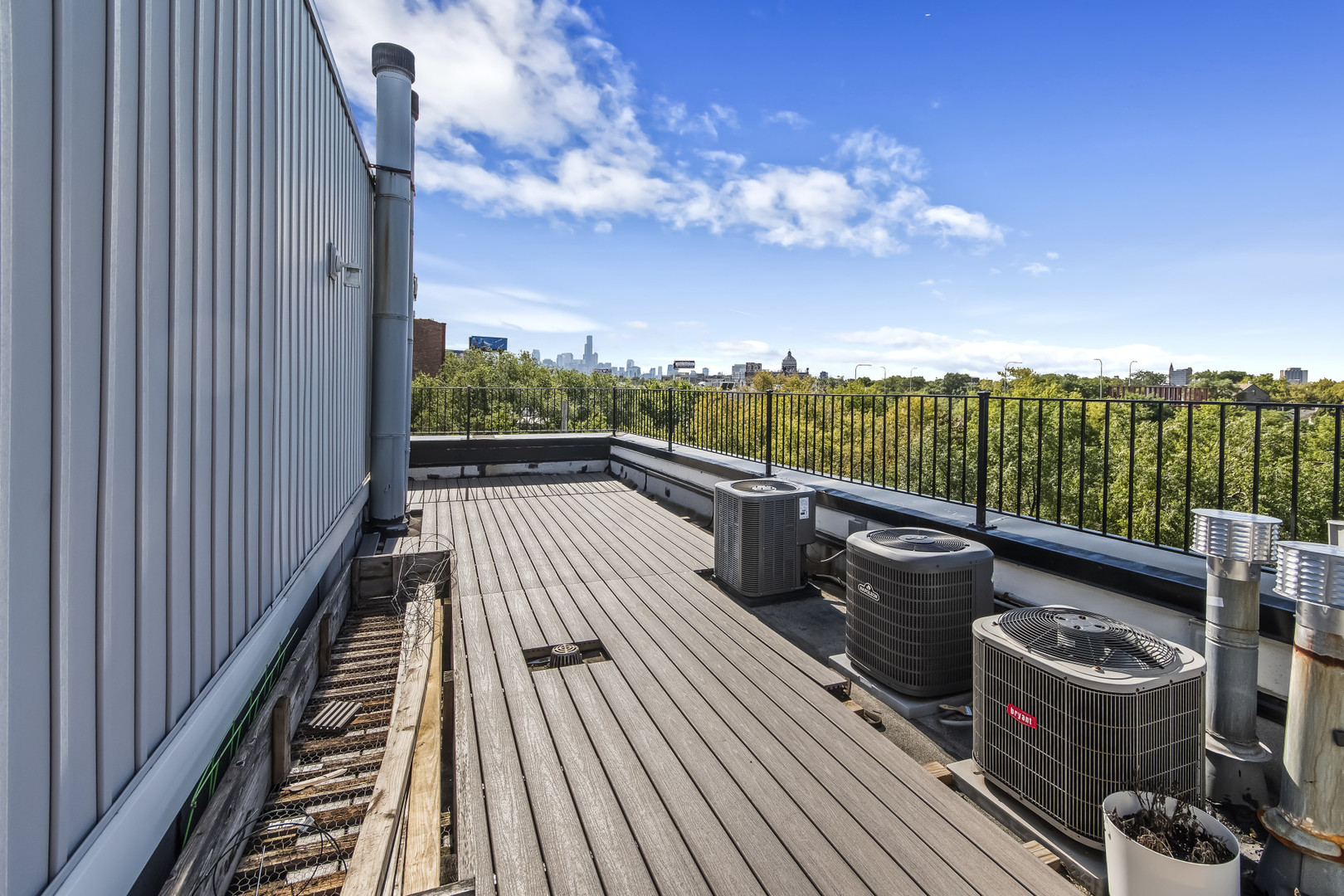 2221 N Lister Avenue Unit: 3A