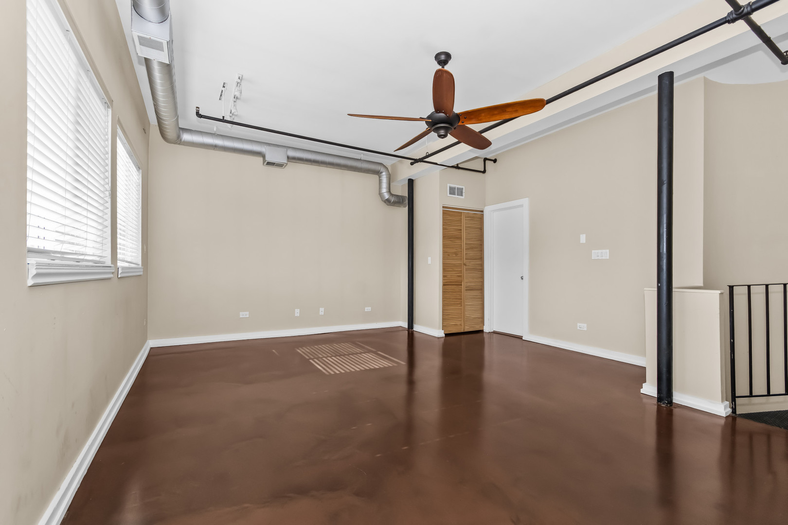 2221 N Lister Avenue Unit: 3A