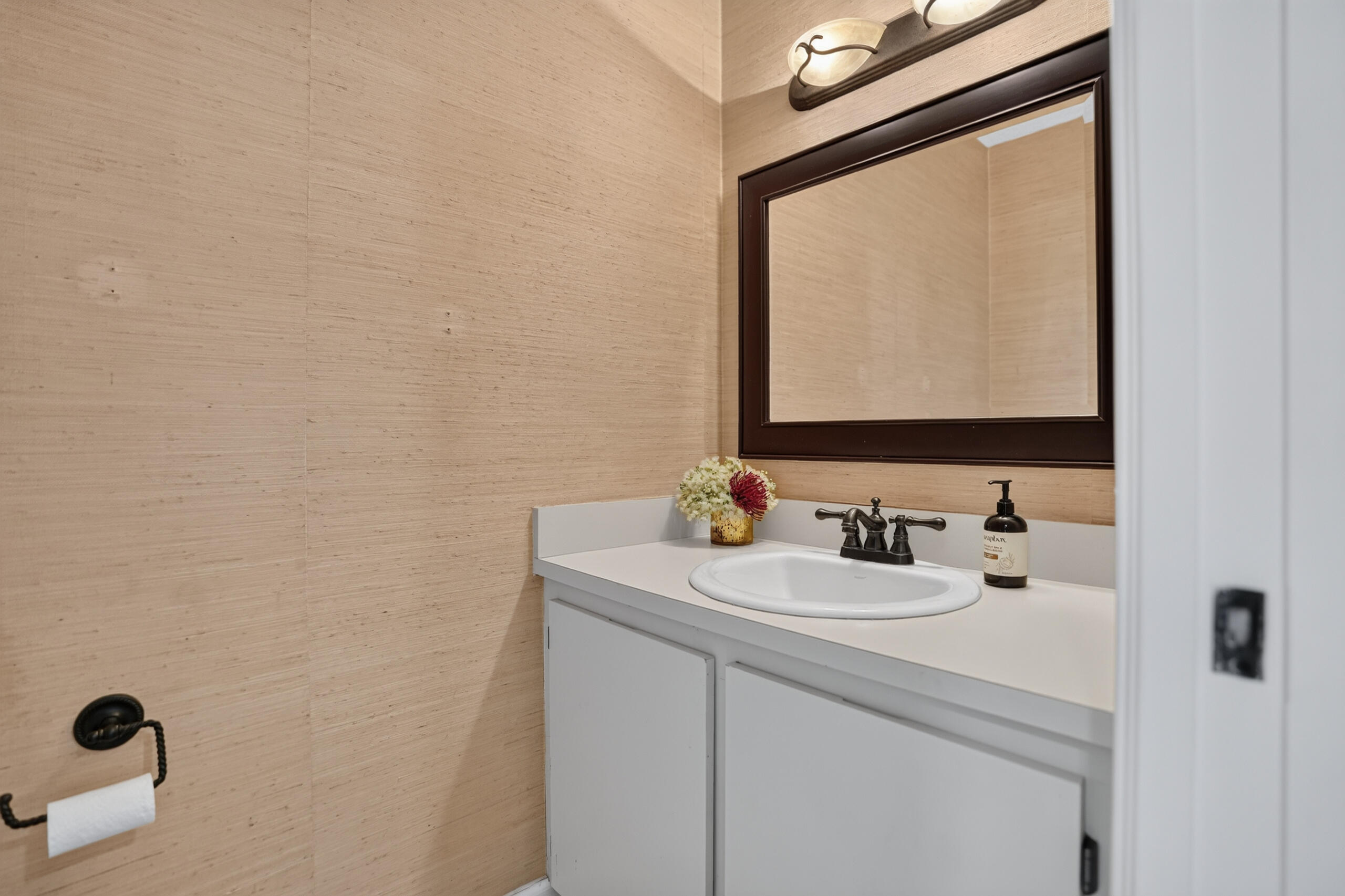 400 CANAL Point S 130