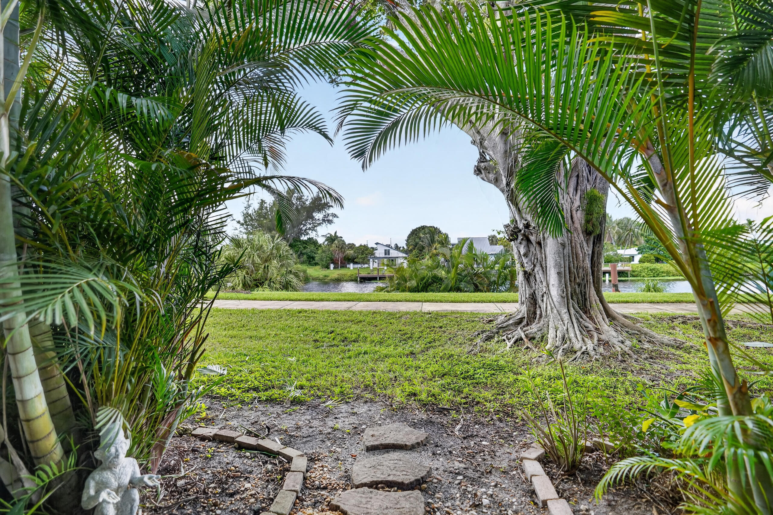 400 CANAL Point S 130