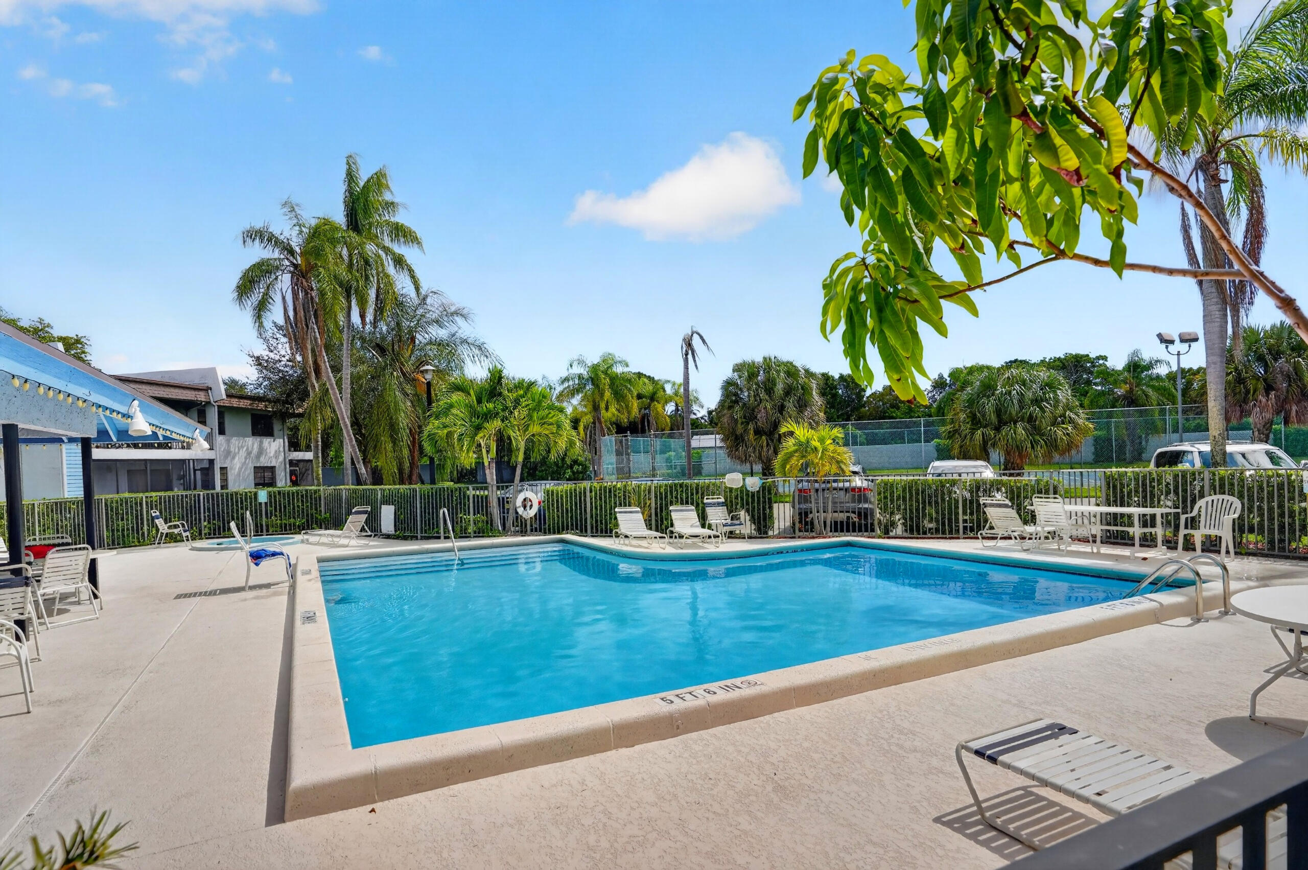 400 CANAL Point S 130