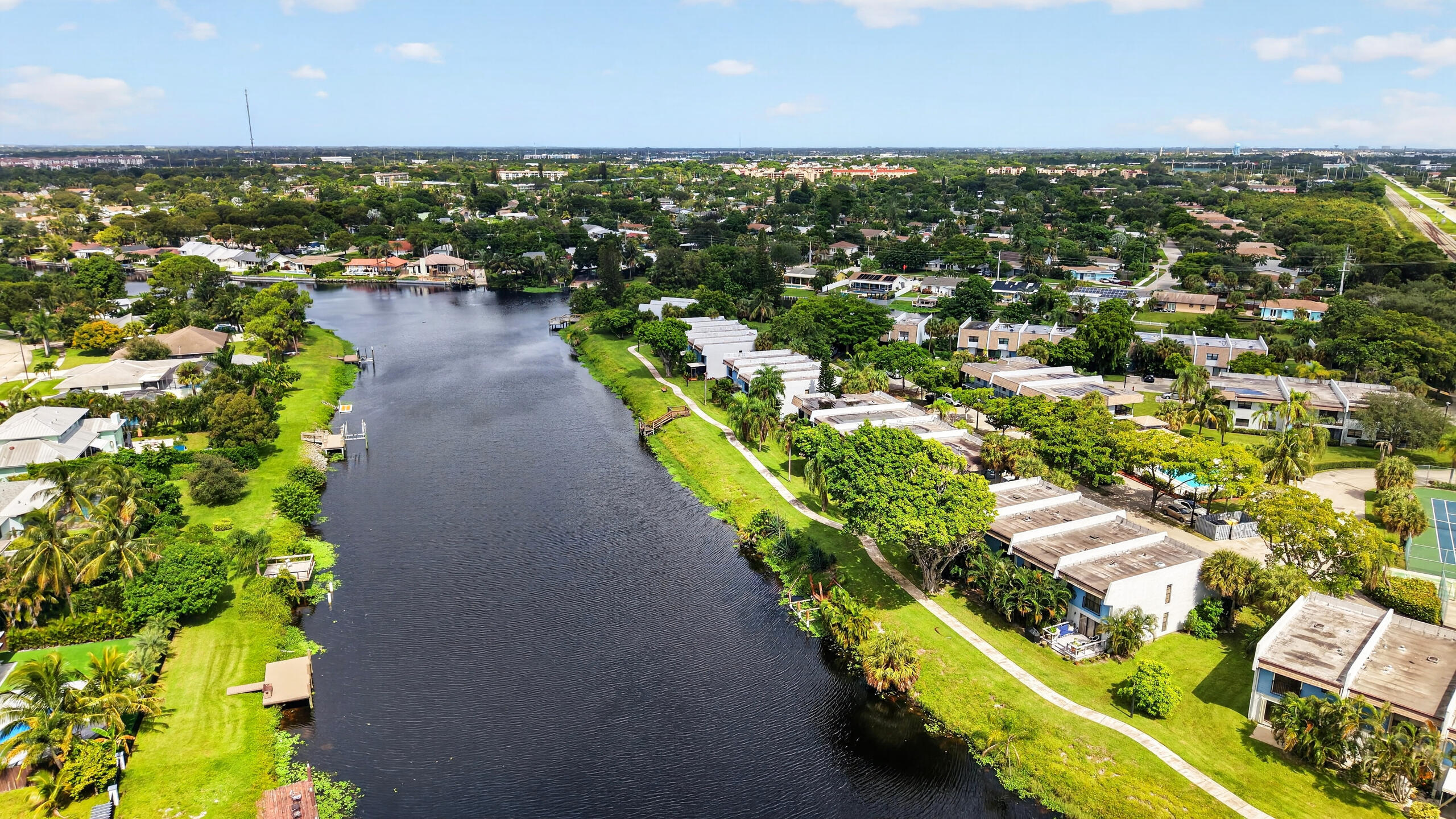 400 CANAL Point S 130