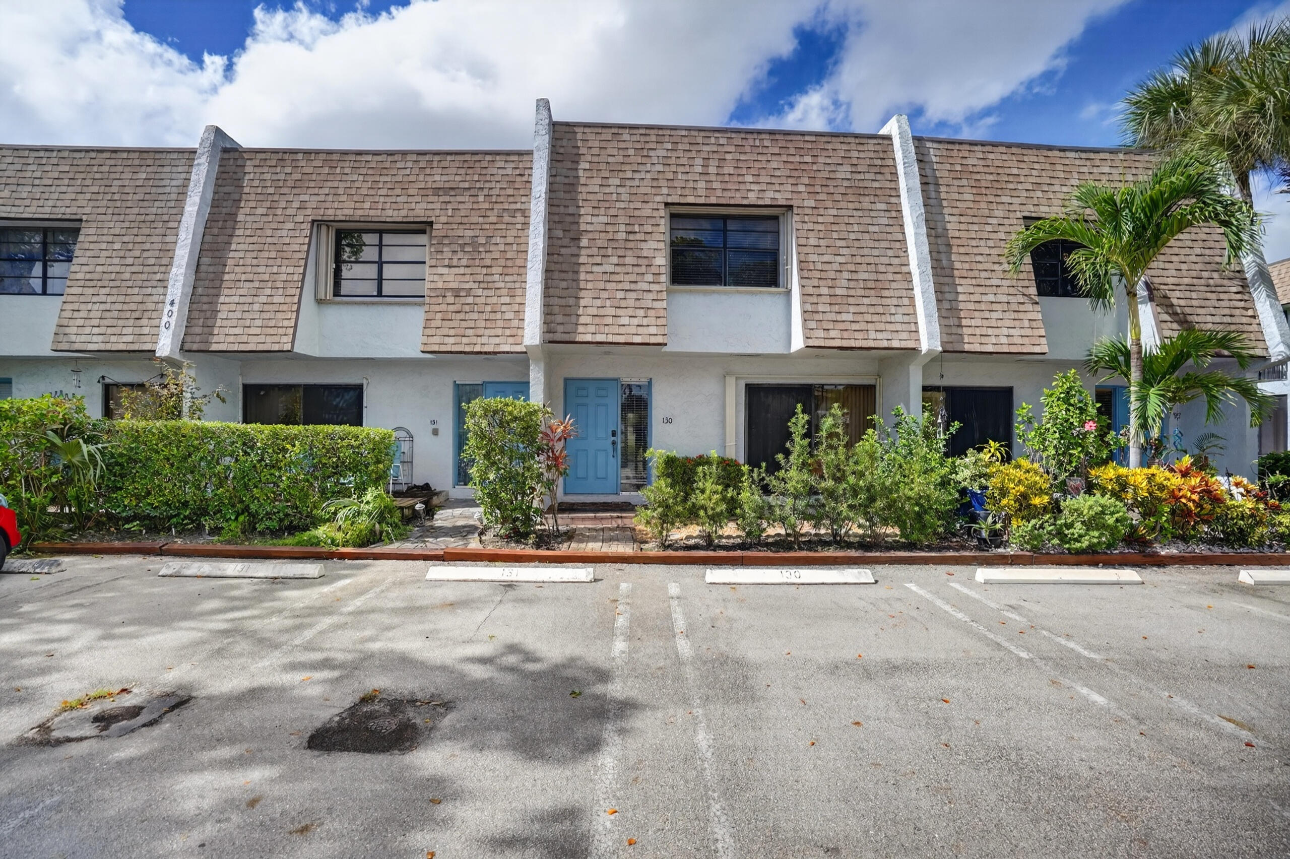 400 CANAL Point S 130
