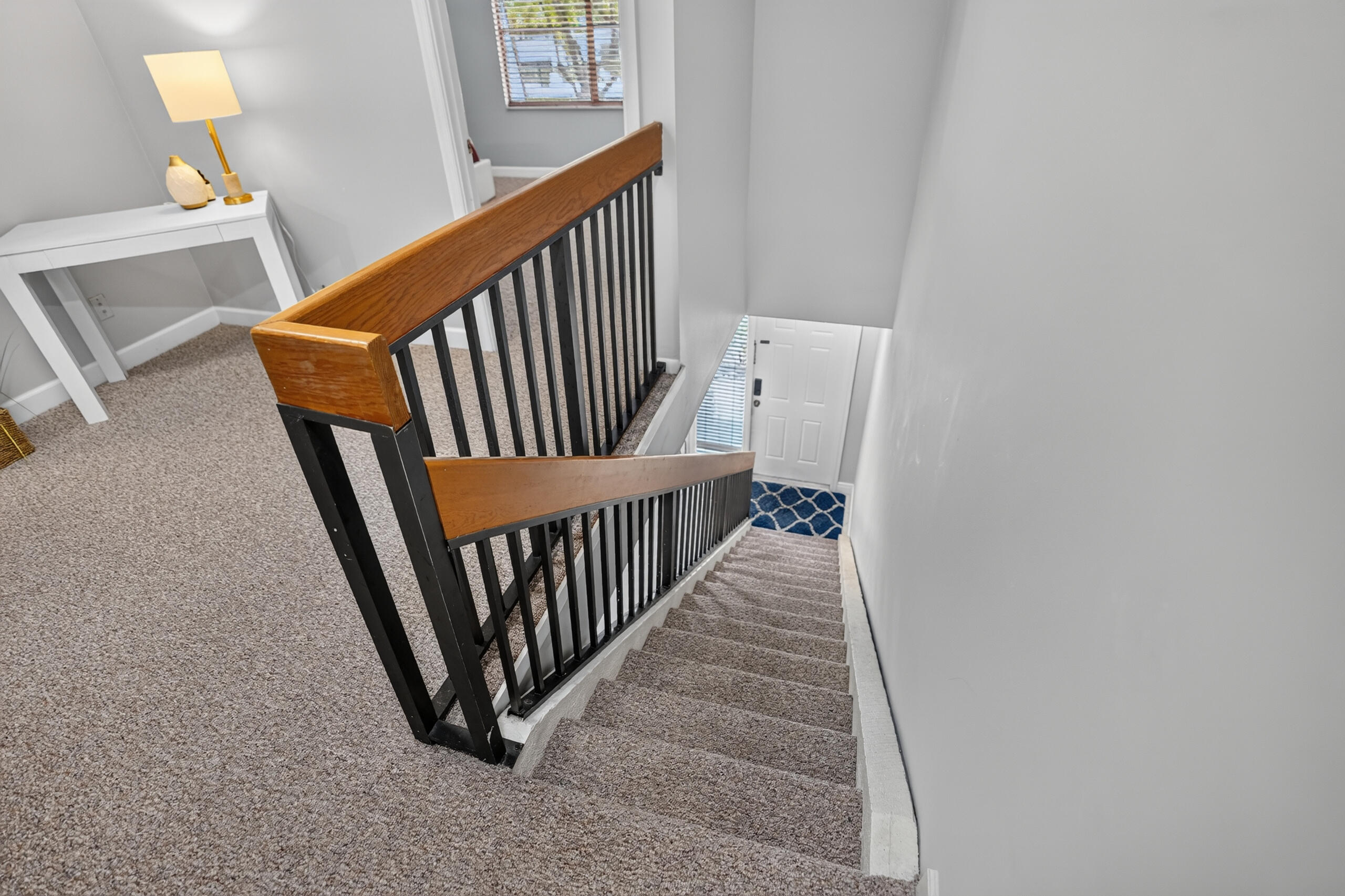 400 CANAL Point S 130