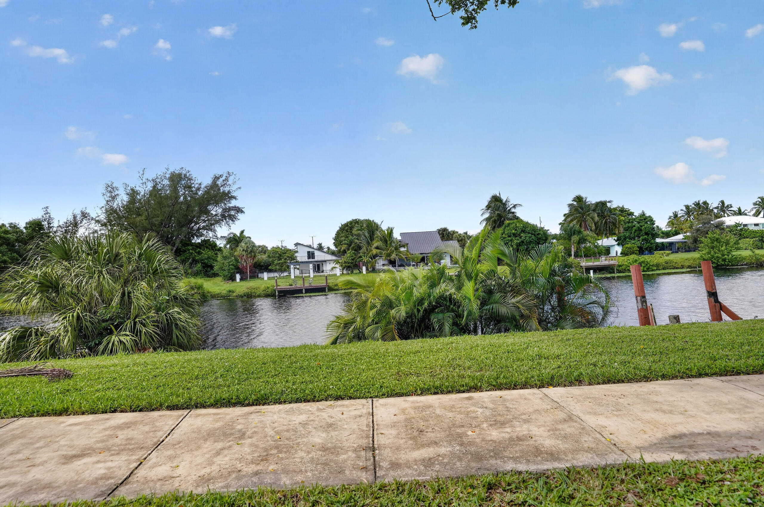 400 CANAL Point S 130