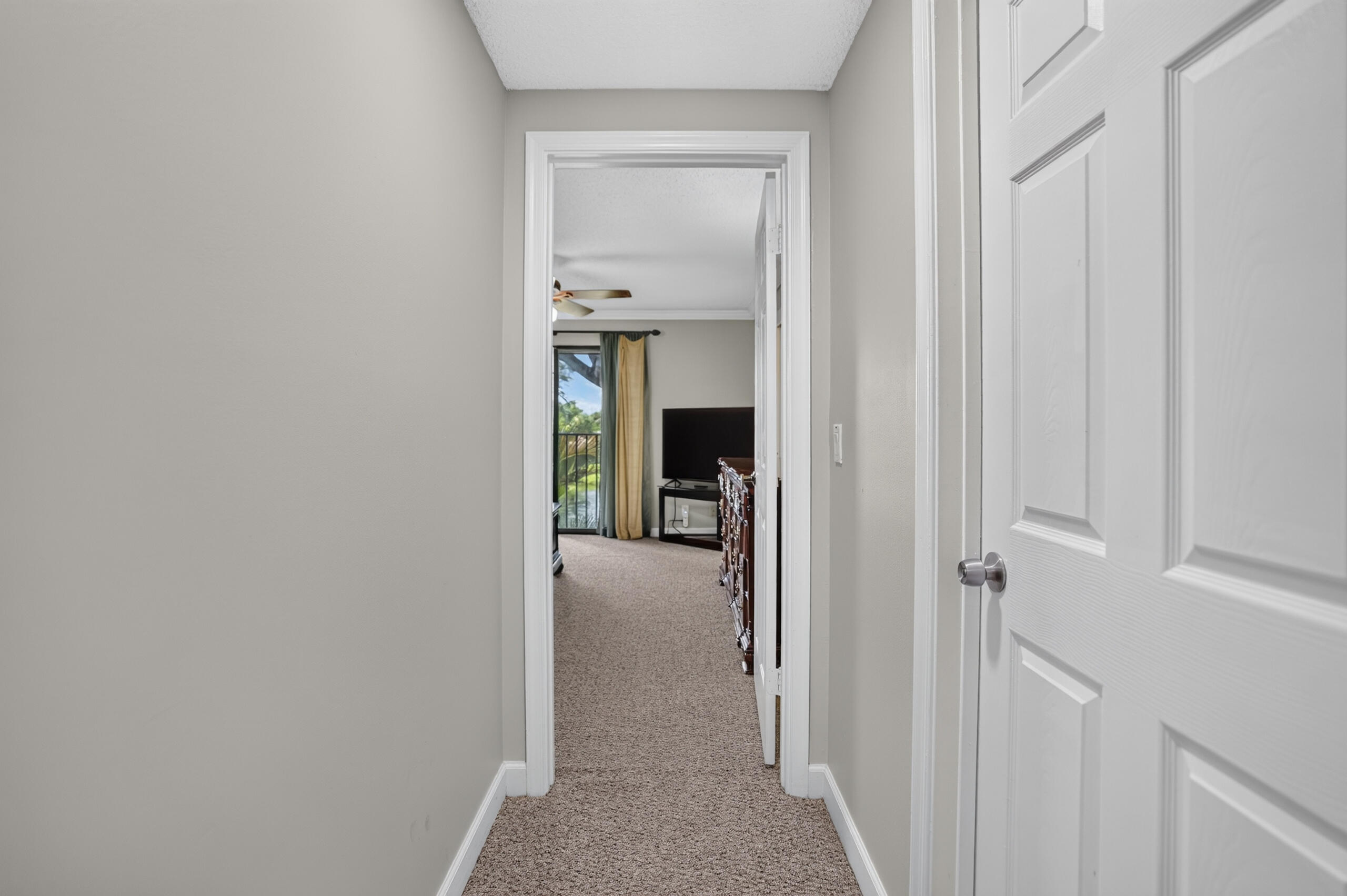 400 CANAL Point S 130
