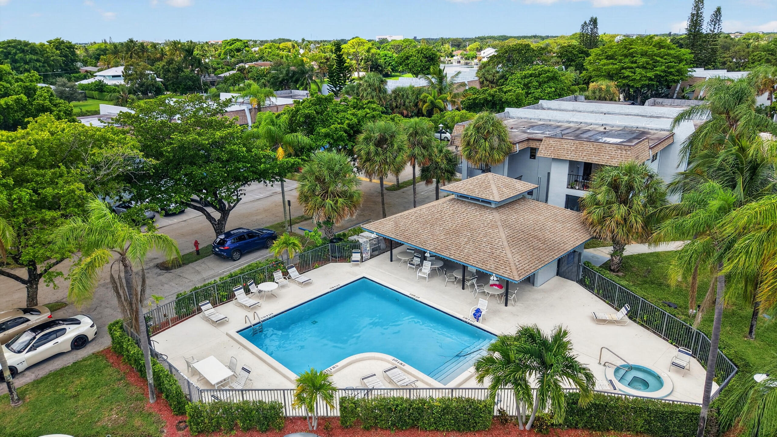 400 CANAL Point S 130