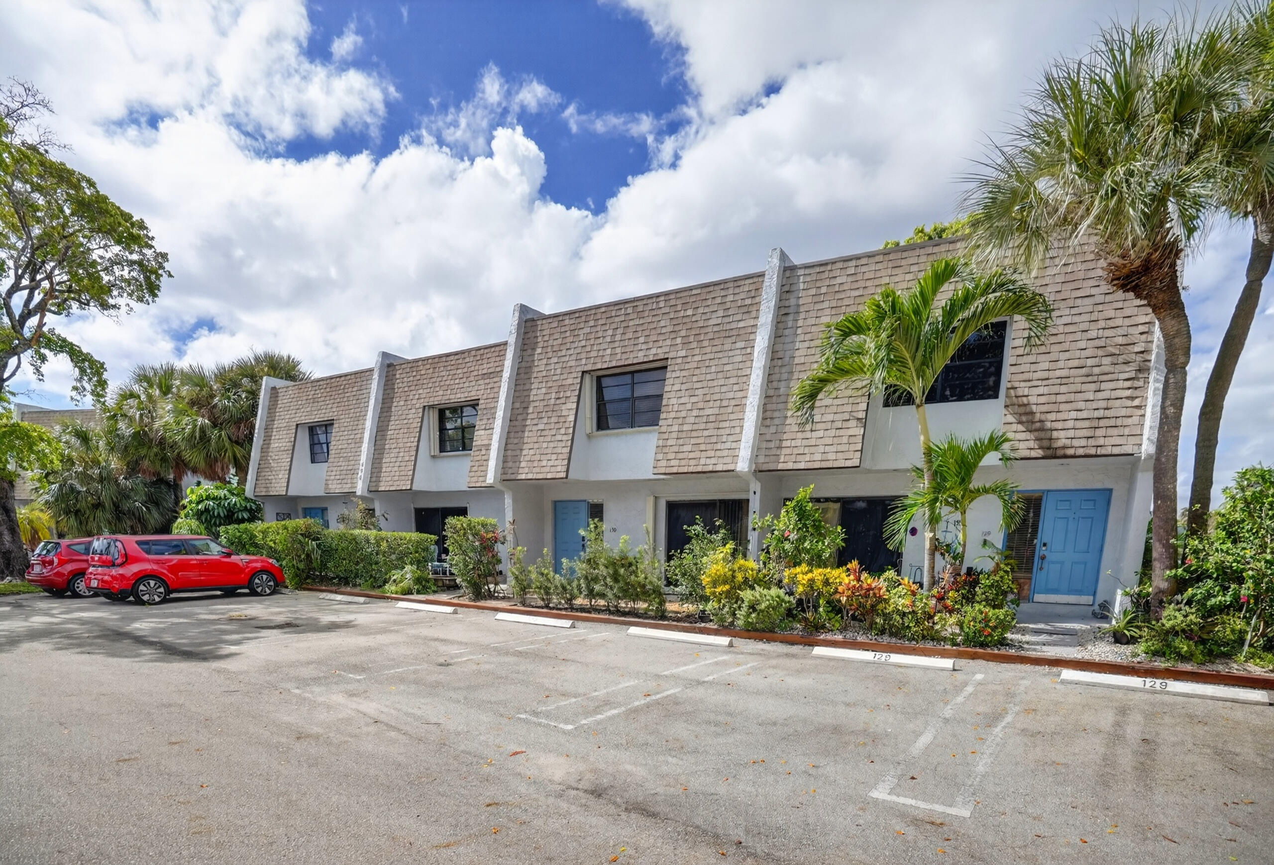 400 CANAL Point S 130