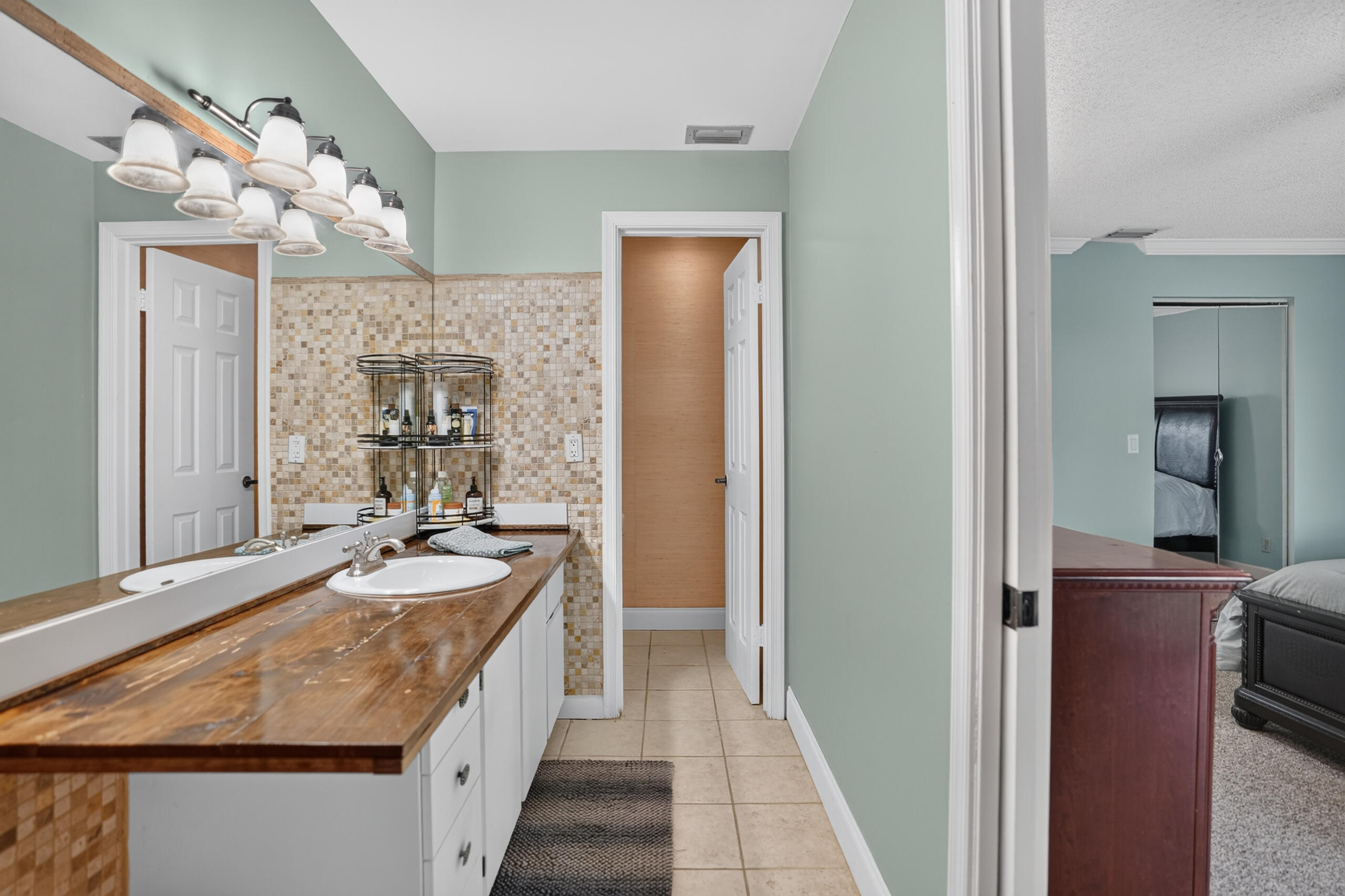 400 CANAL Point S 130