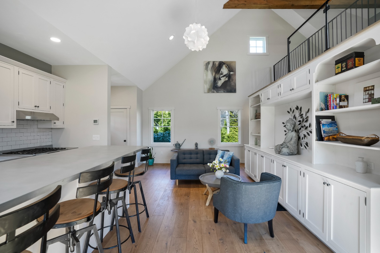 114 Meetinghouse Way