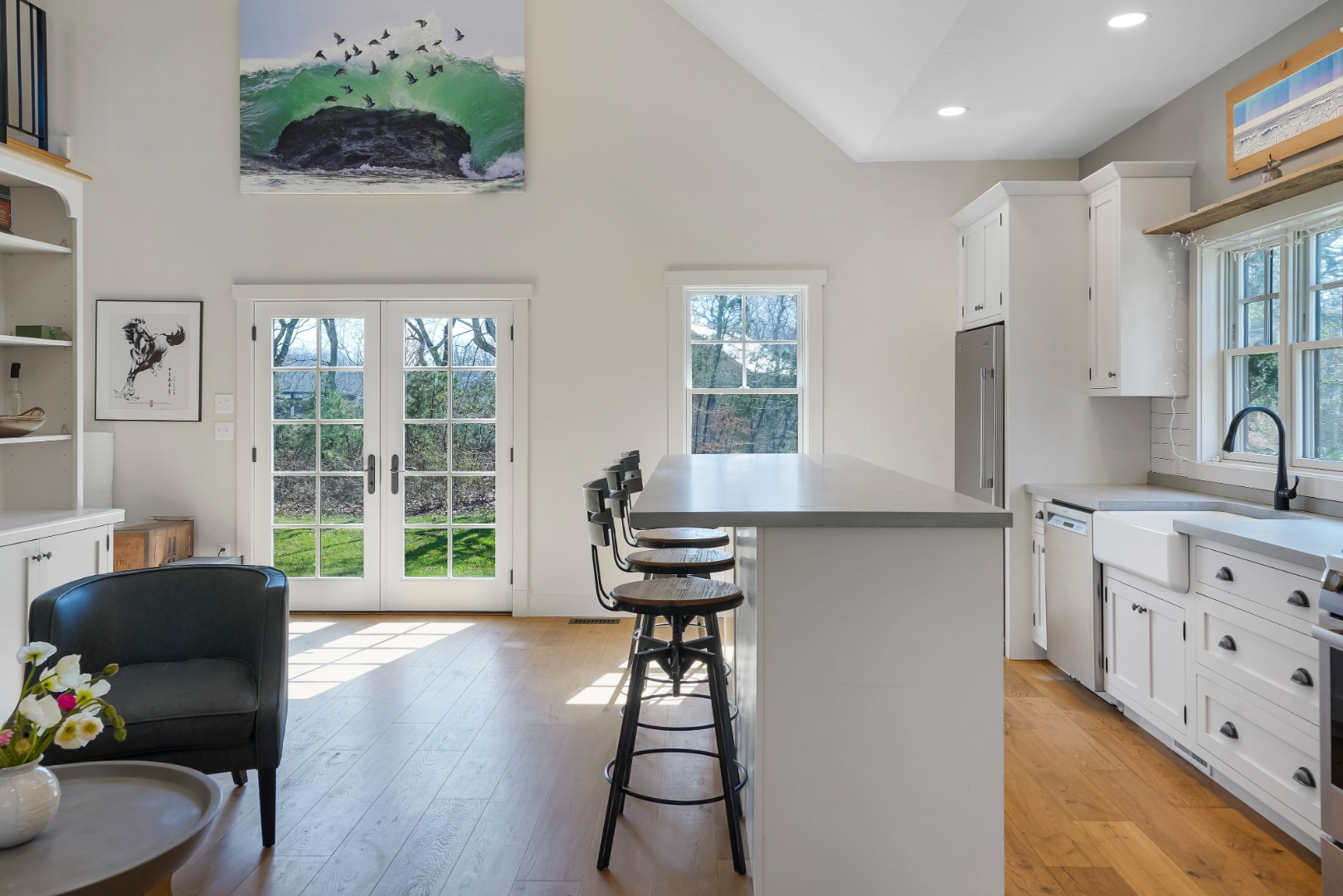 114 Meetinghouse Way
