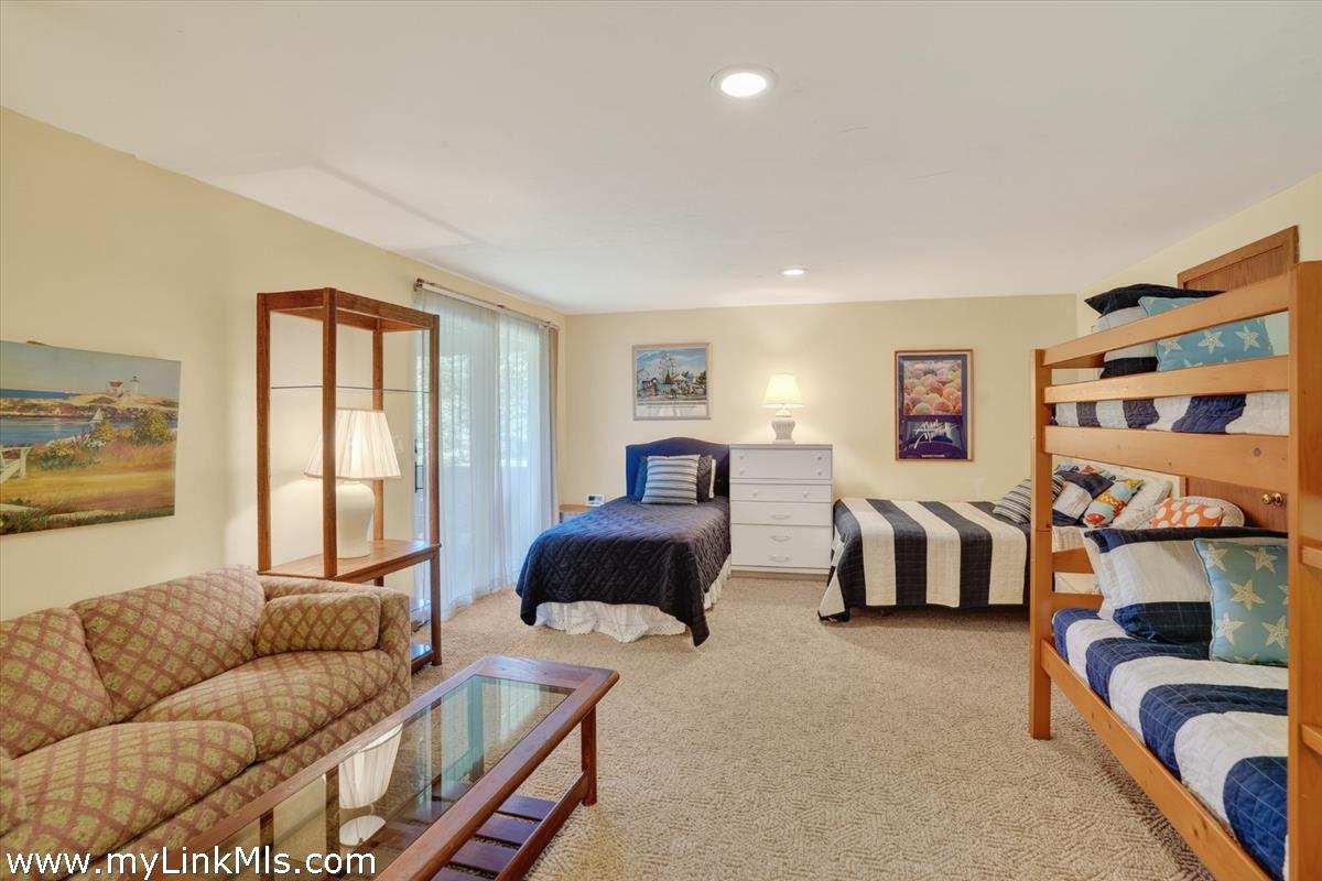 40 Hidden Cove Road Unit 2 # 2