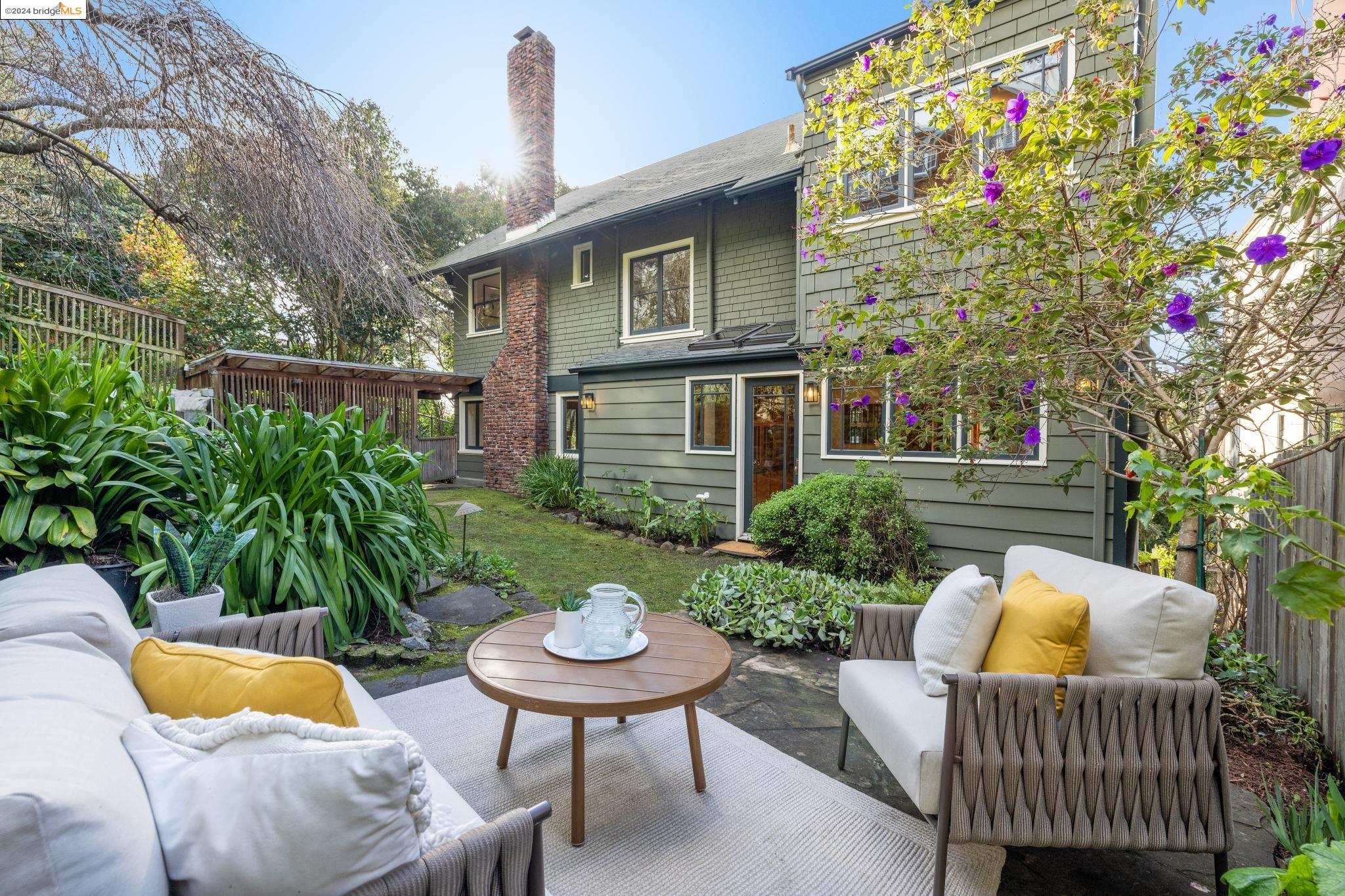 38 Brookside Ave