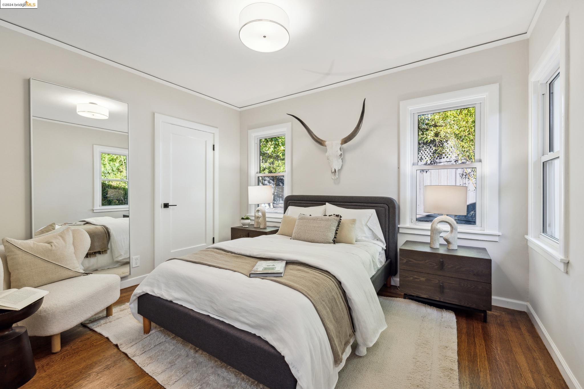 2636 La Cuesta Ave