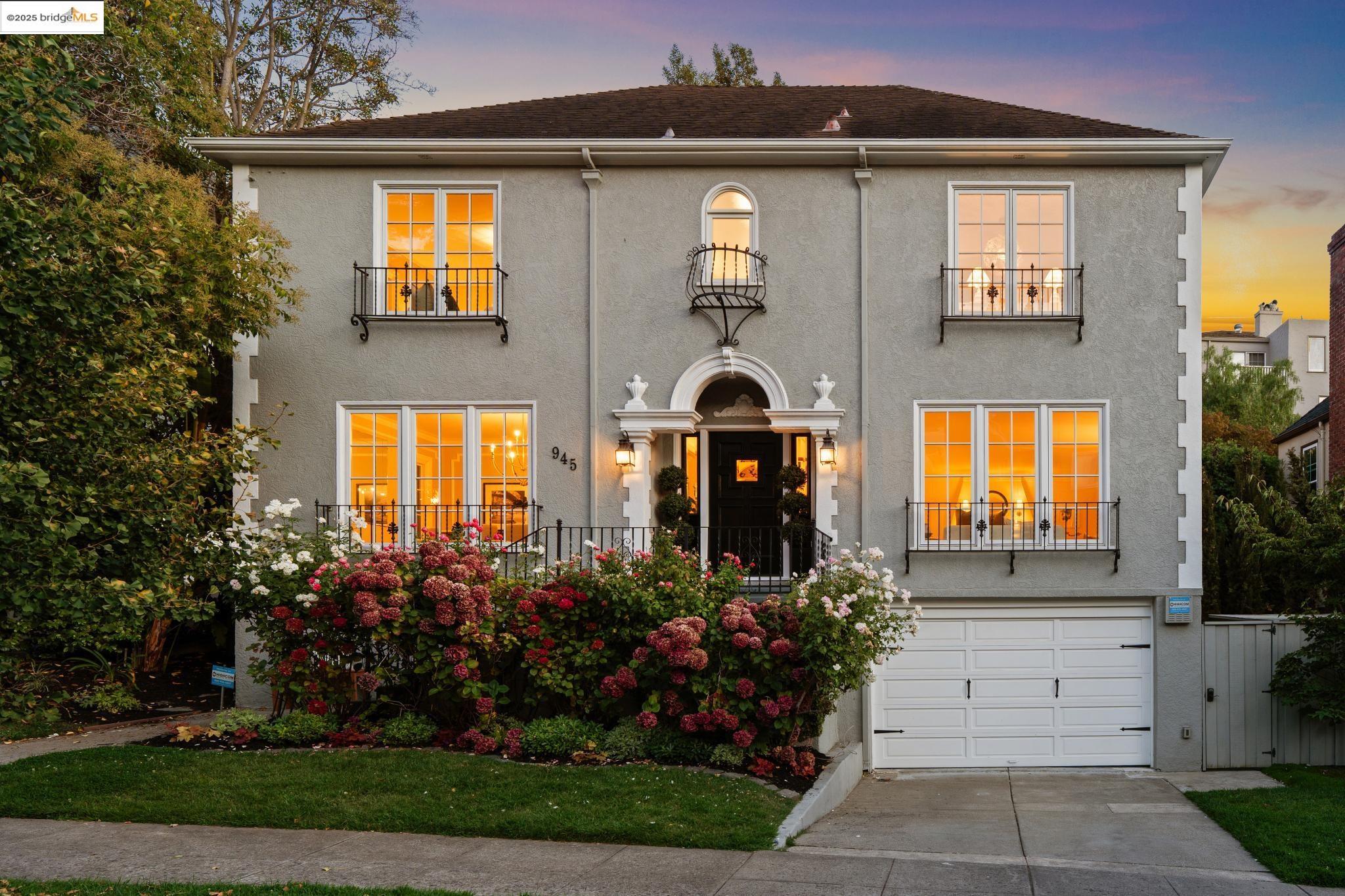 945 Sunnyhills Rd