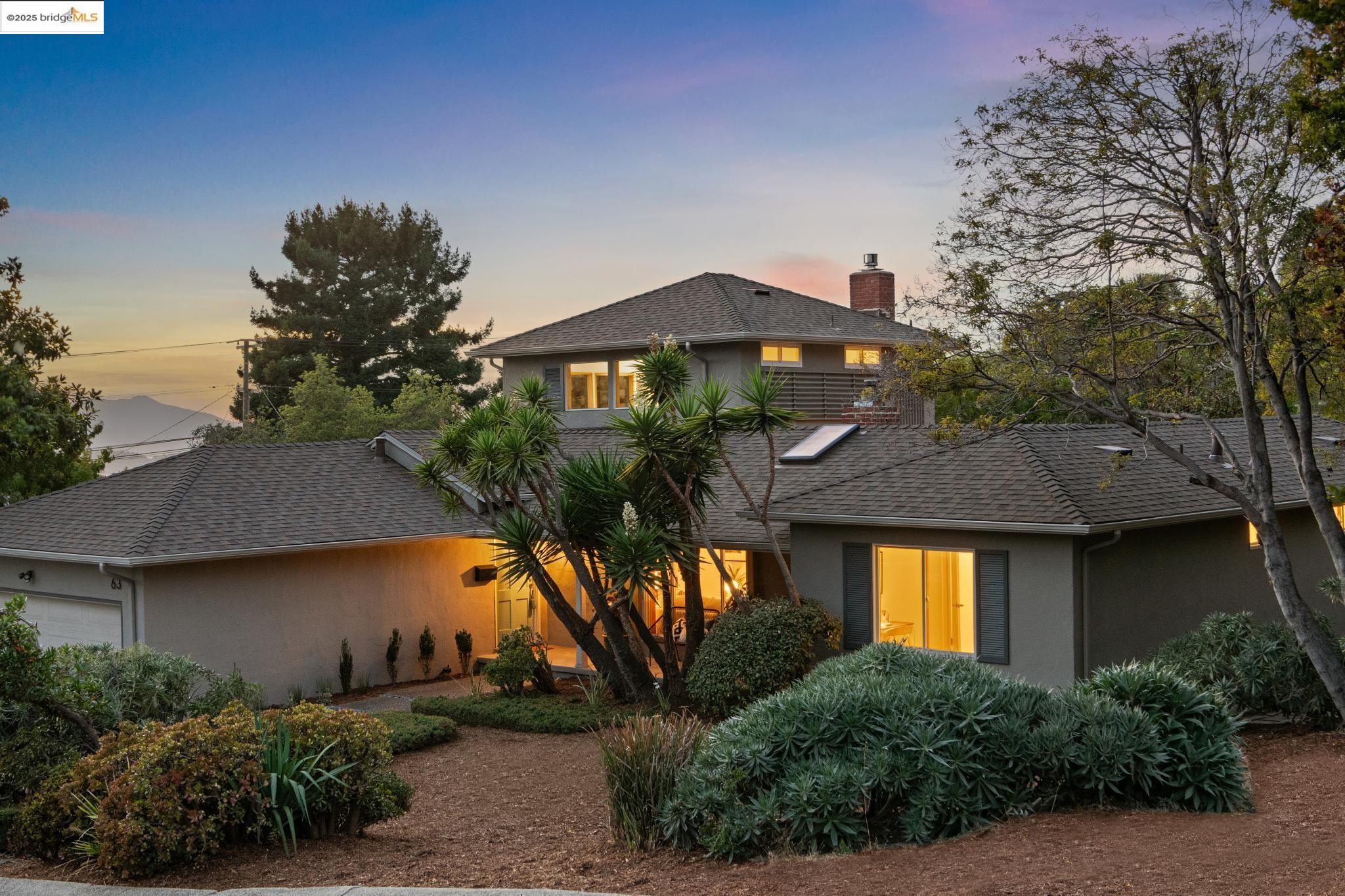 63 Eureka Ave