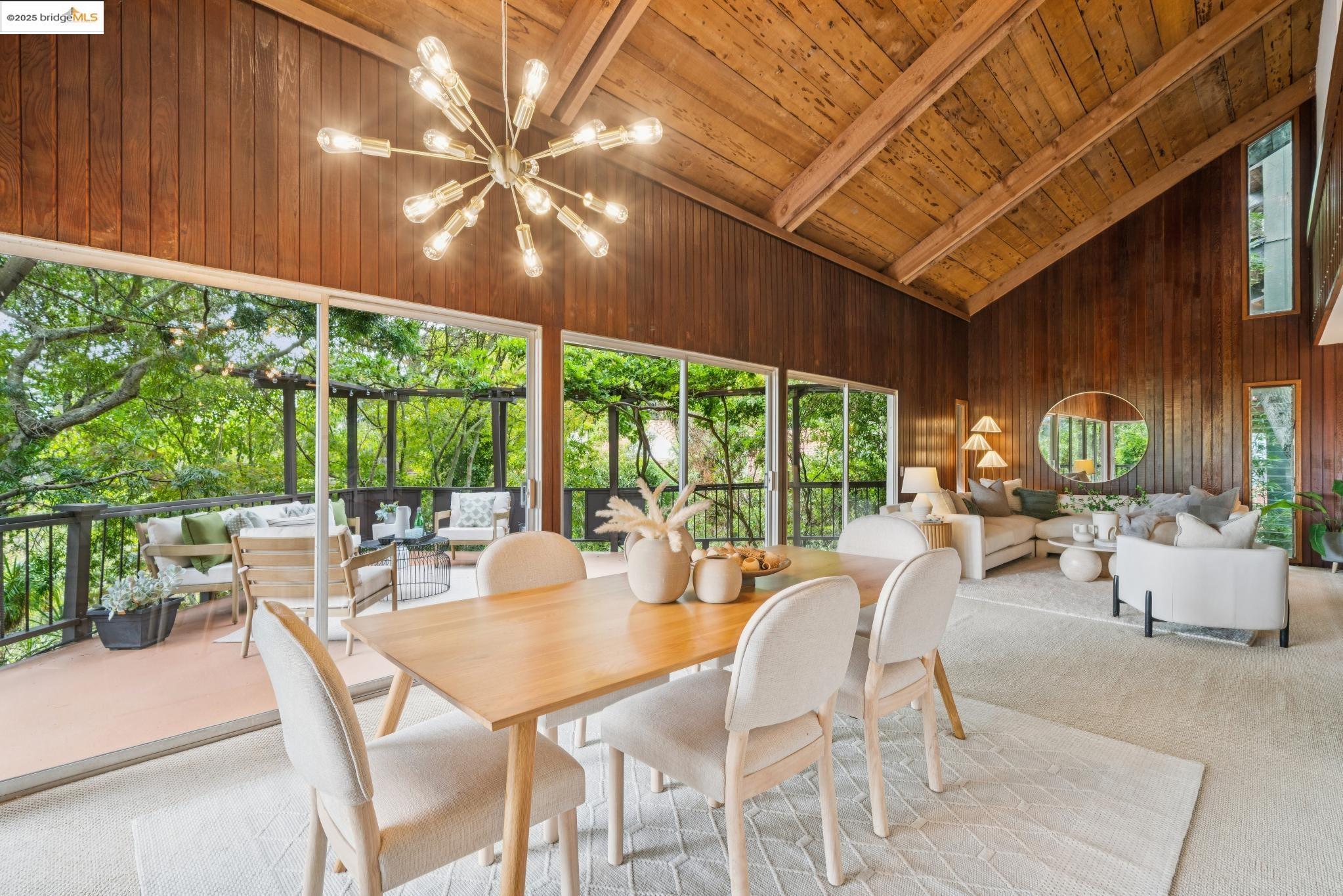 2835 Morley Dr, Oakland