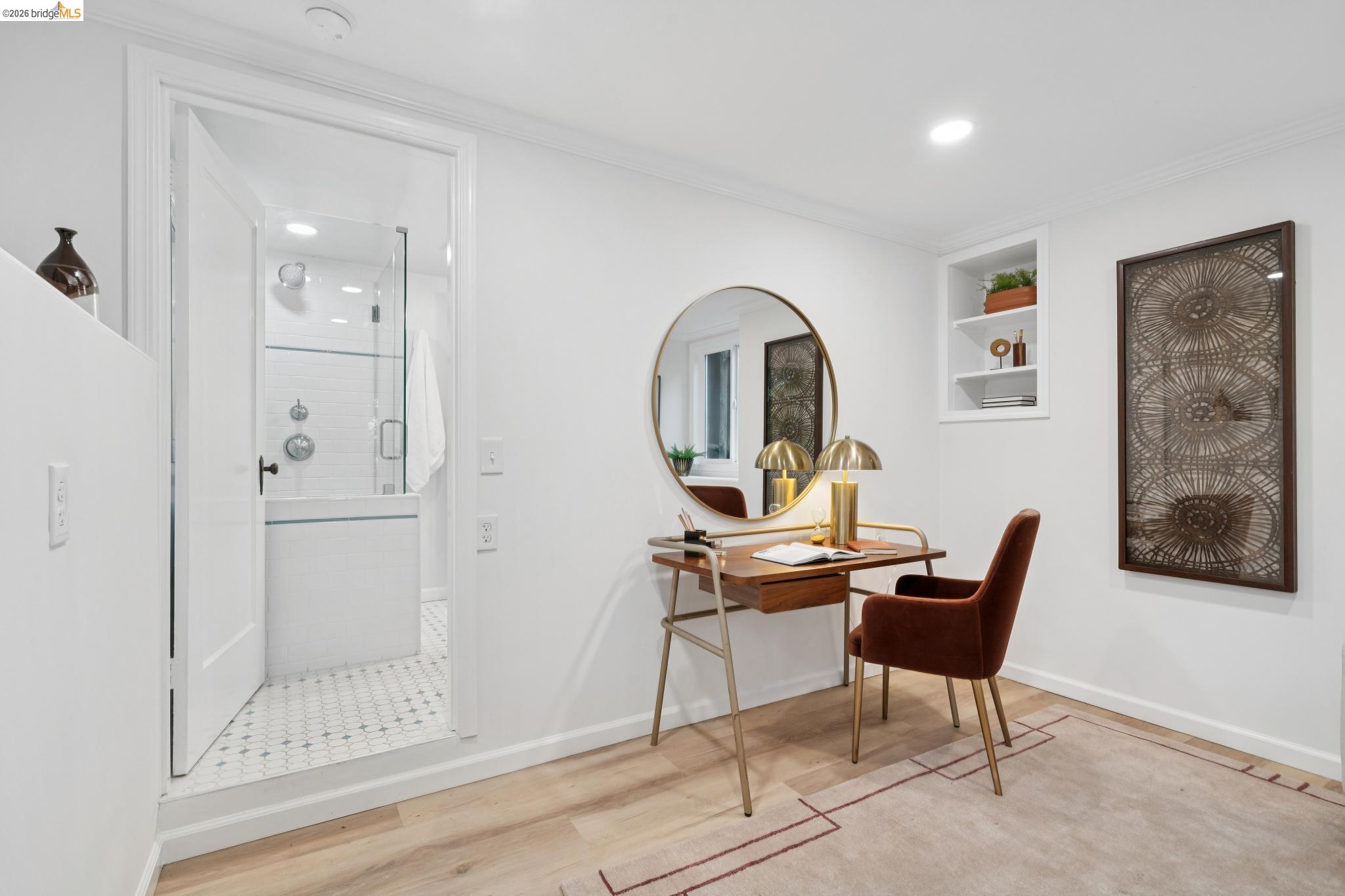 4200 Mountain View Ave