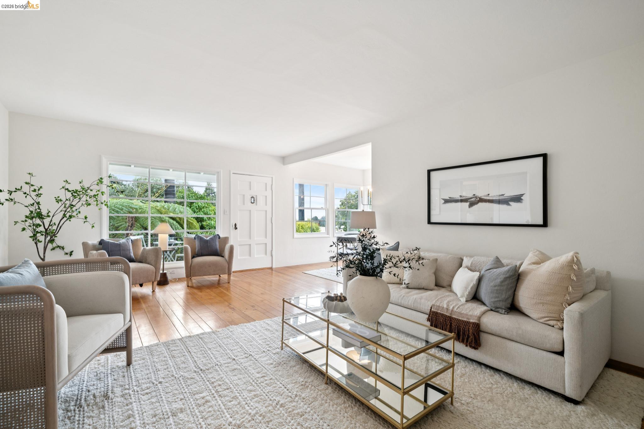 4200 Mountain View Ave