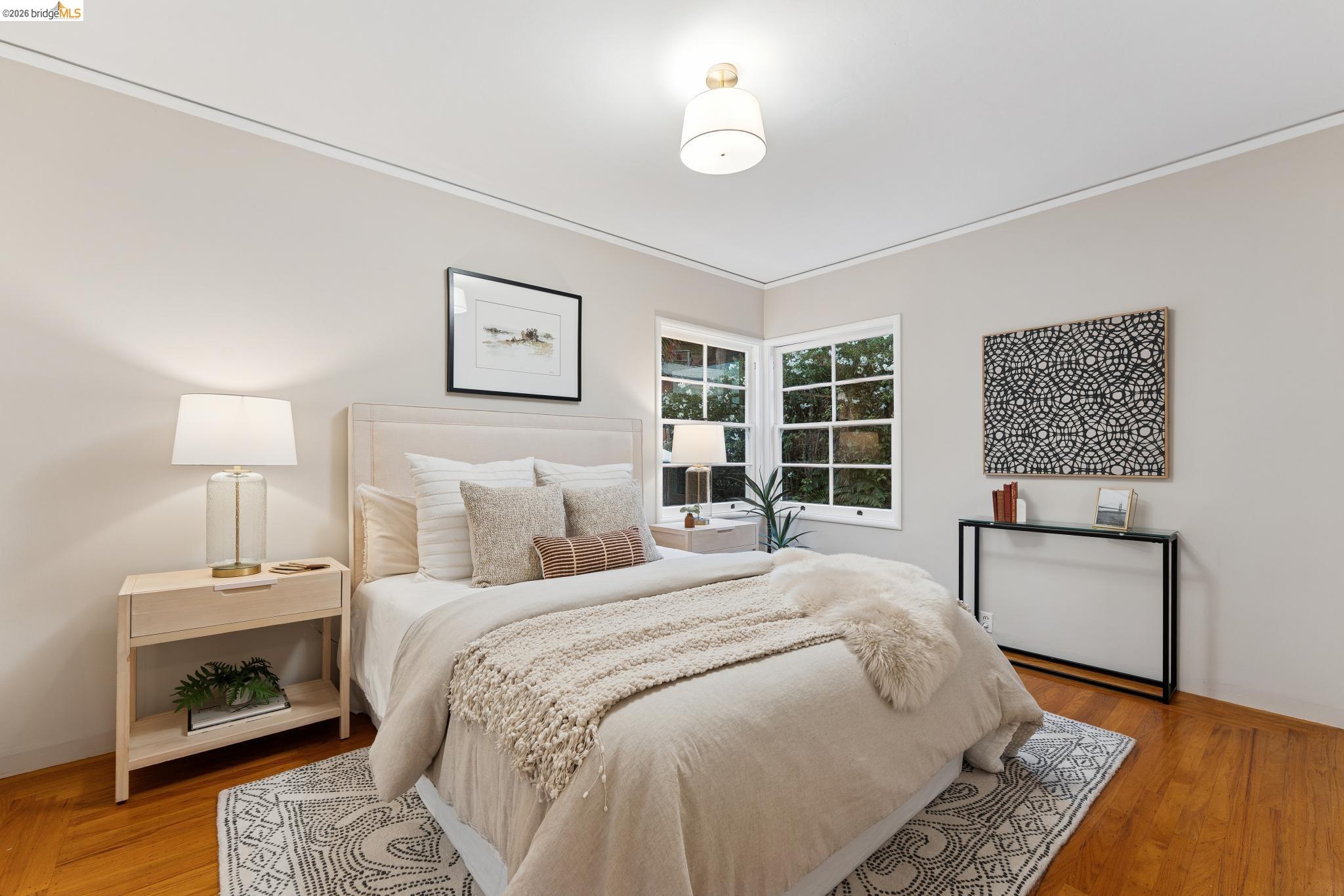 4200 Mountain View Ave