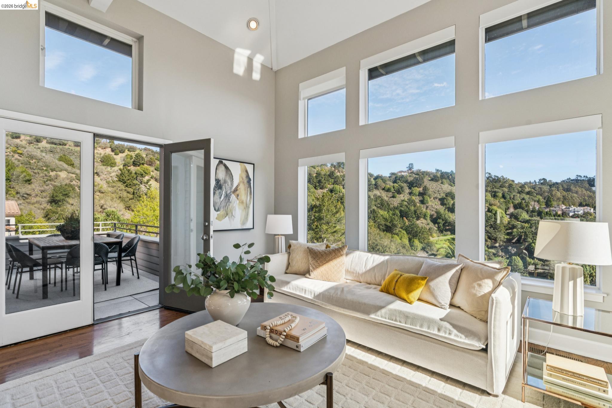 7084 Westmoorland Dr