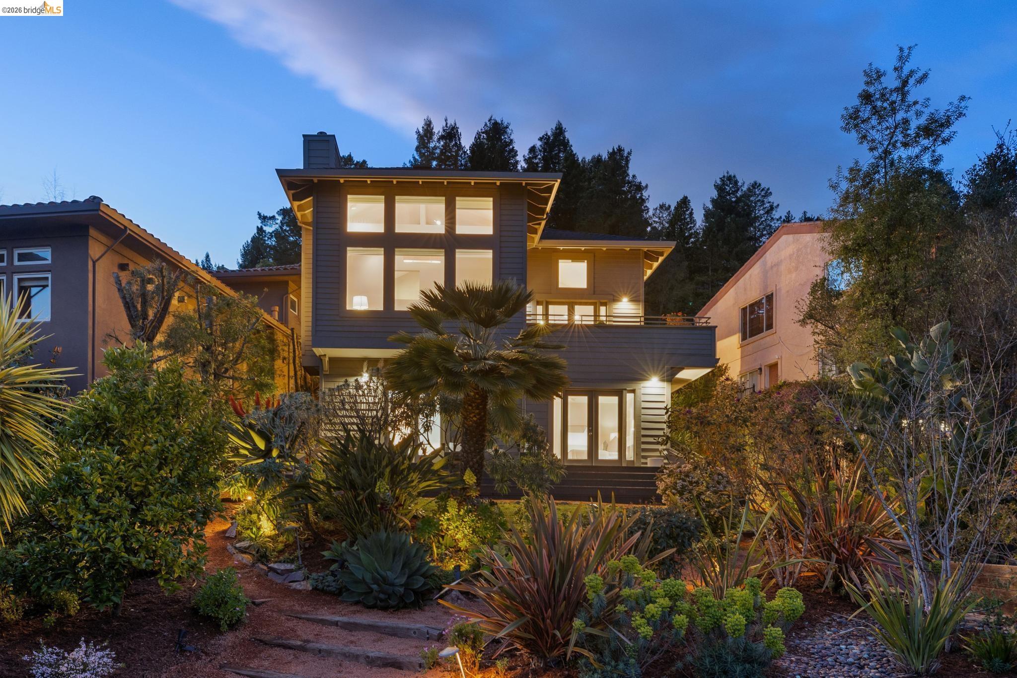 7084 Westmoorland Dr