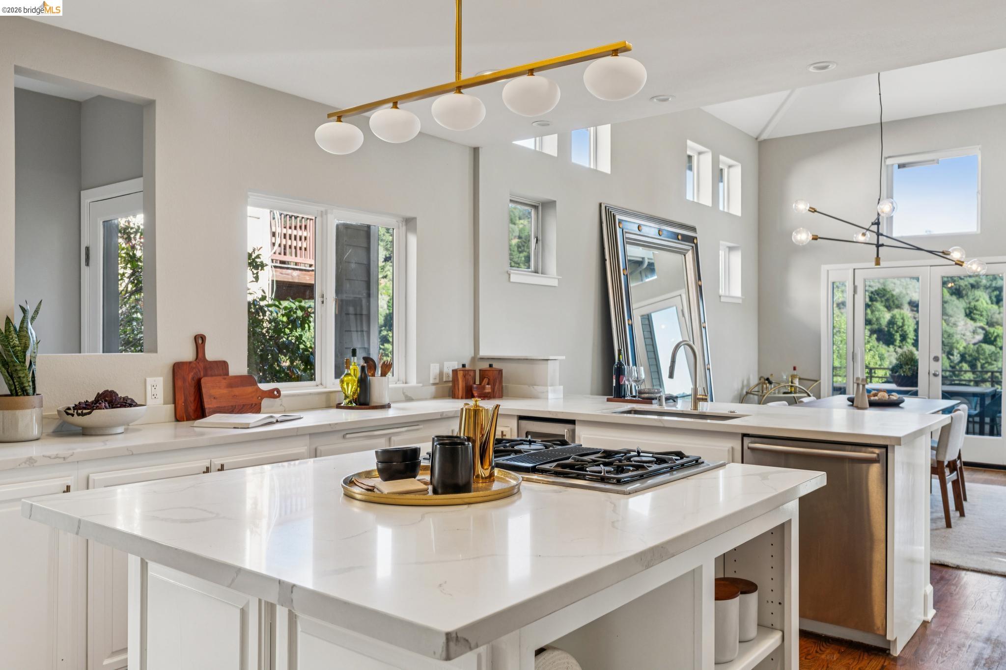 7084 Westmoorland Dr