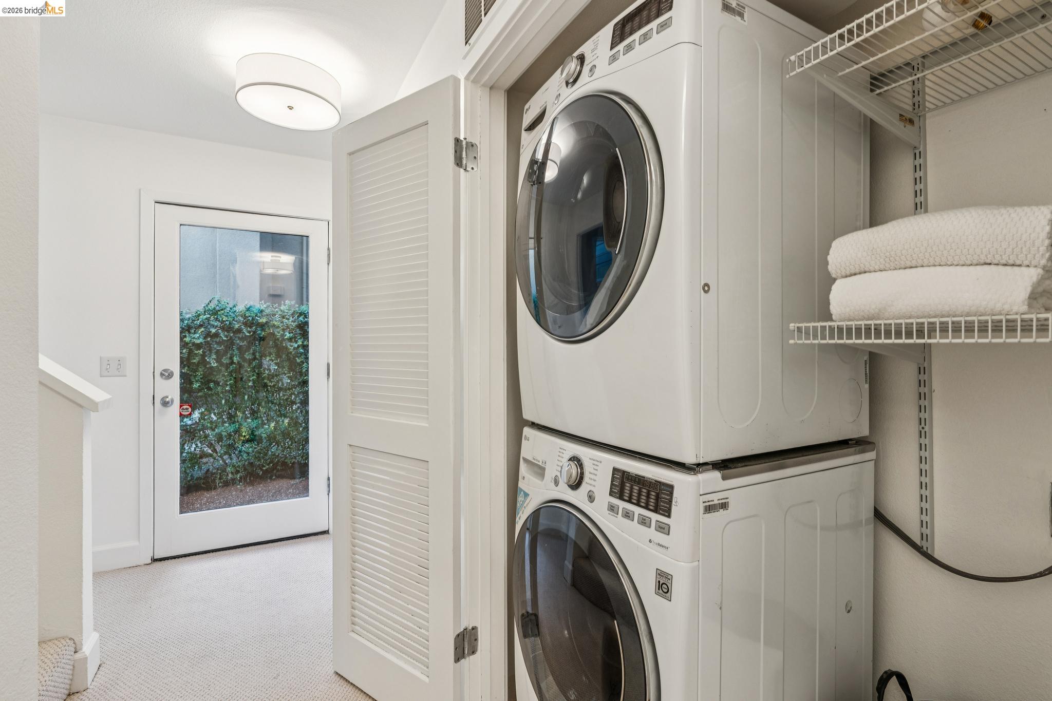 7084 Westmoorland Dr