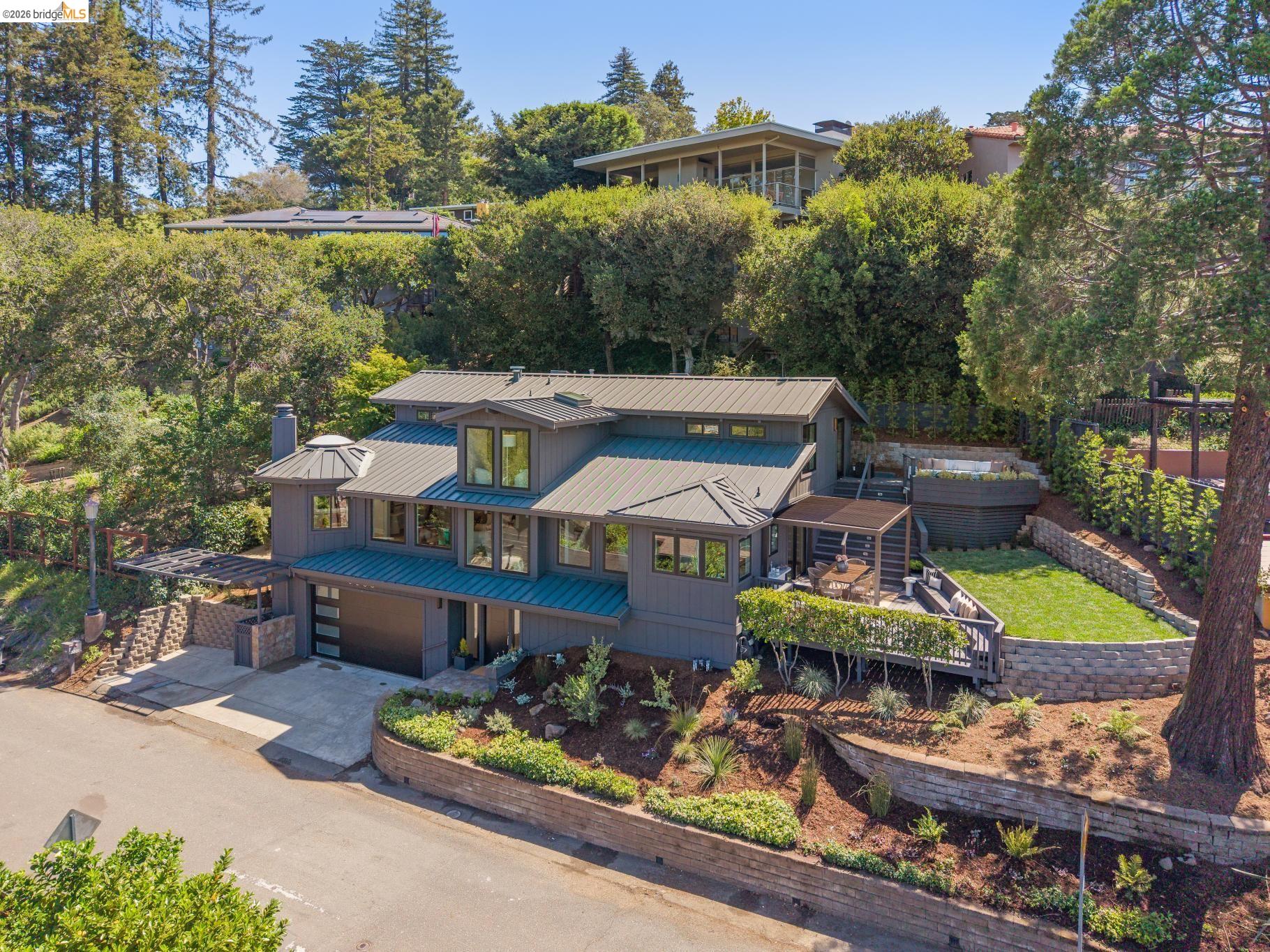 6200 Wood Dr