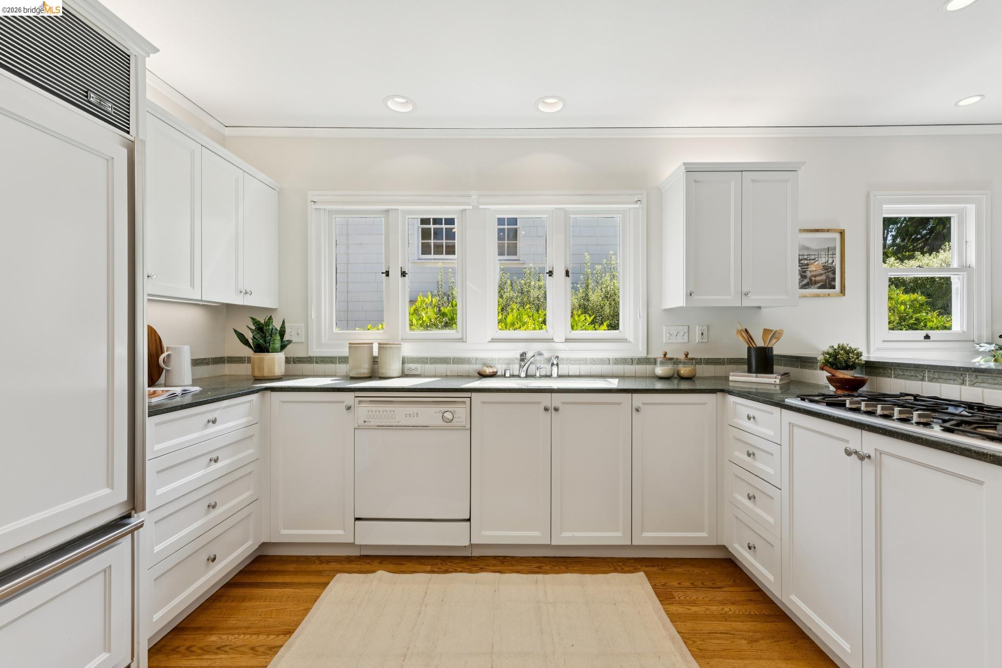 12 Brookside Ave