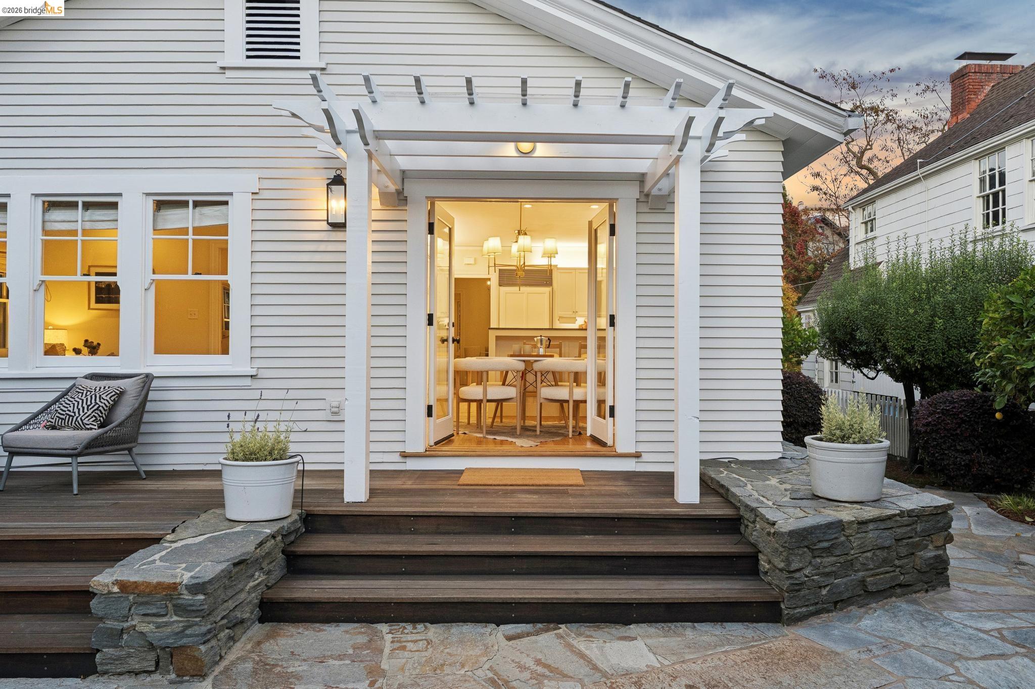 12 Brookside Ave